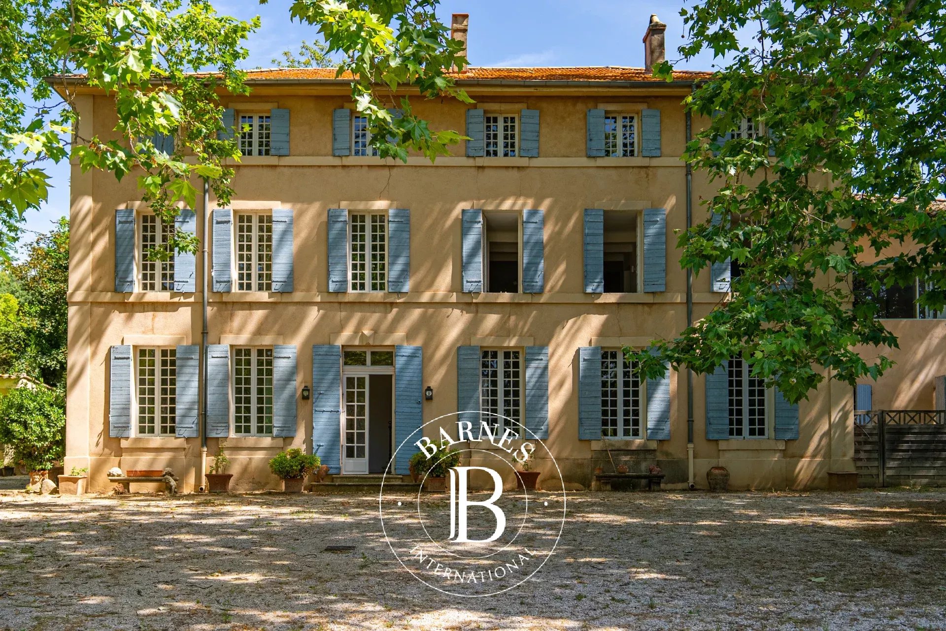 Propriété Aix-en-Provence  -  ref 87071819 (picture 2)