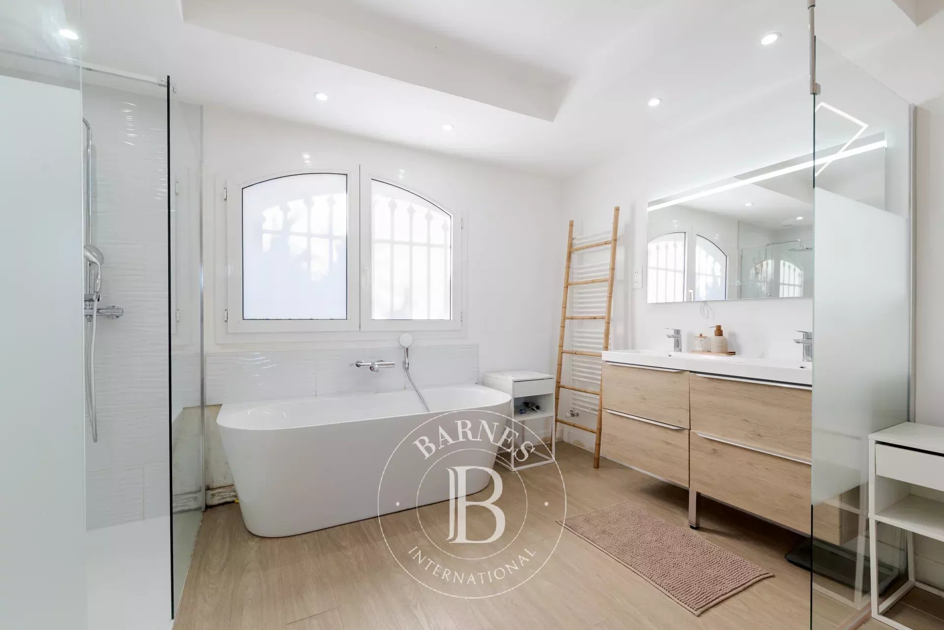 Villa Valbonne - picture 10