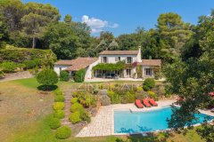 La Colle sur Loup: Charm and sophistication in absolute tranquility — photo 2 of 7