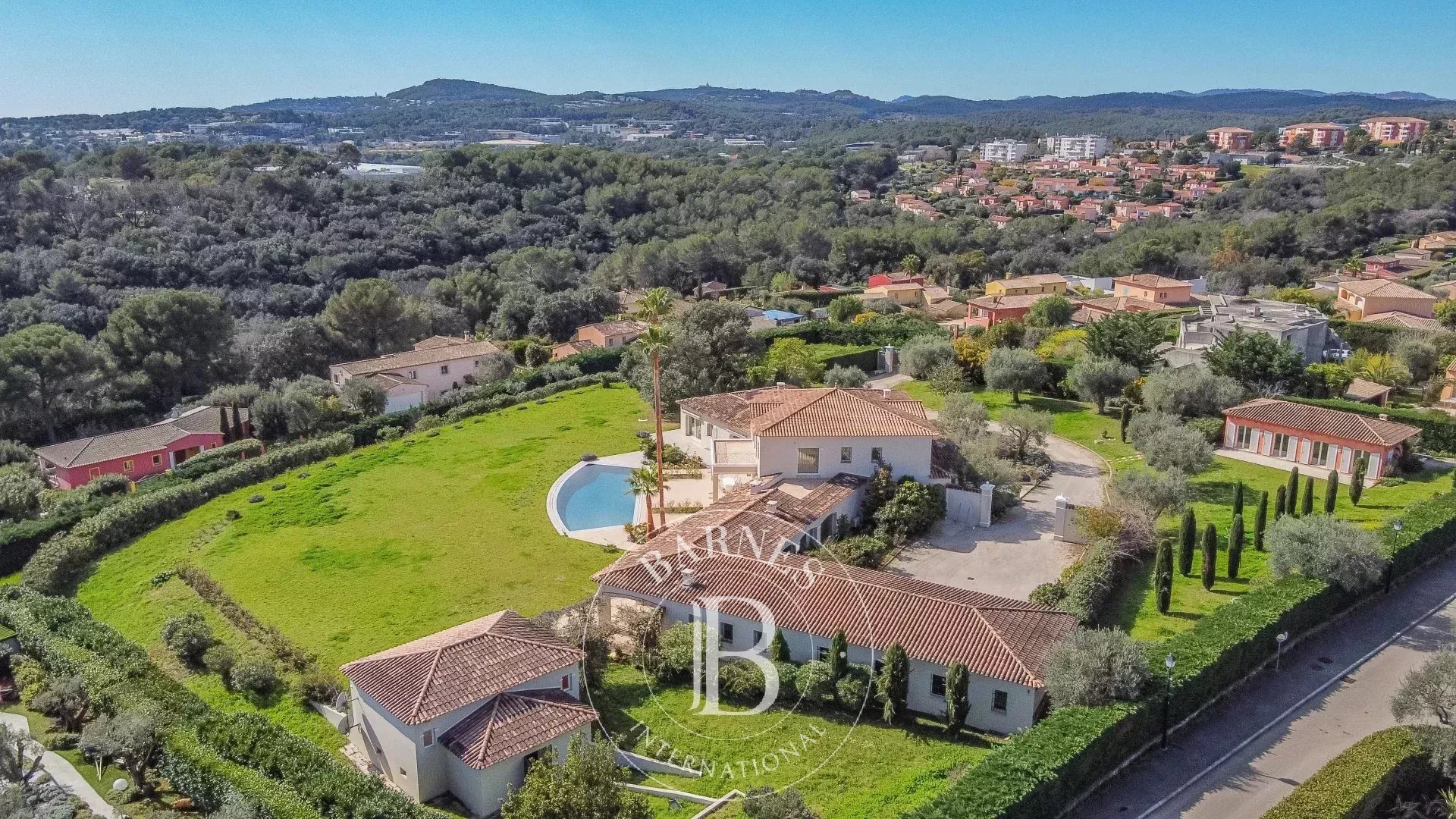 Villa Biot  -  ref 86817052 (picture 2)