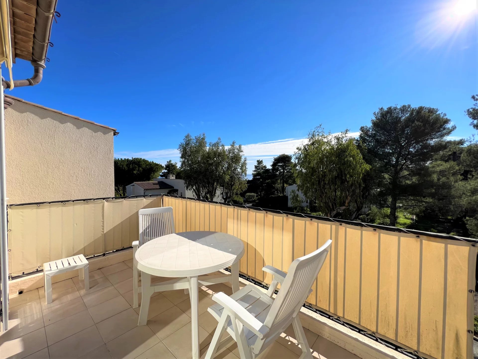 Sale Apartment Villeneuve-Loubet Hauts de Vaugrenier