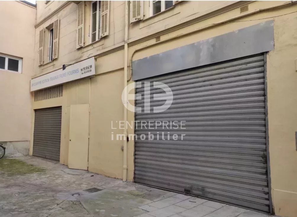 À LOUER - ENTREPÔT AVEC DEPENDANCE 108m² - NICE CENTRE