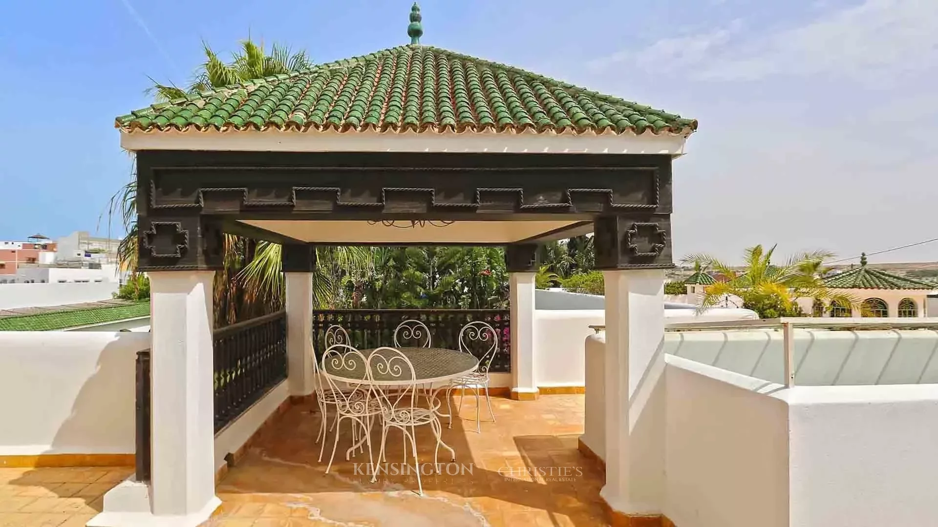 5 Bedroom Villa/Townhouse's Image 6