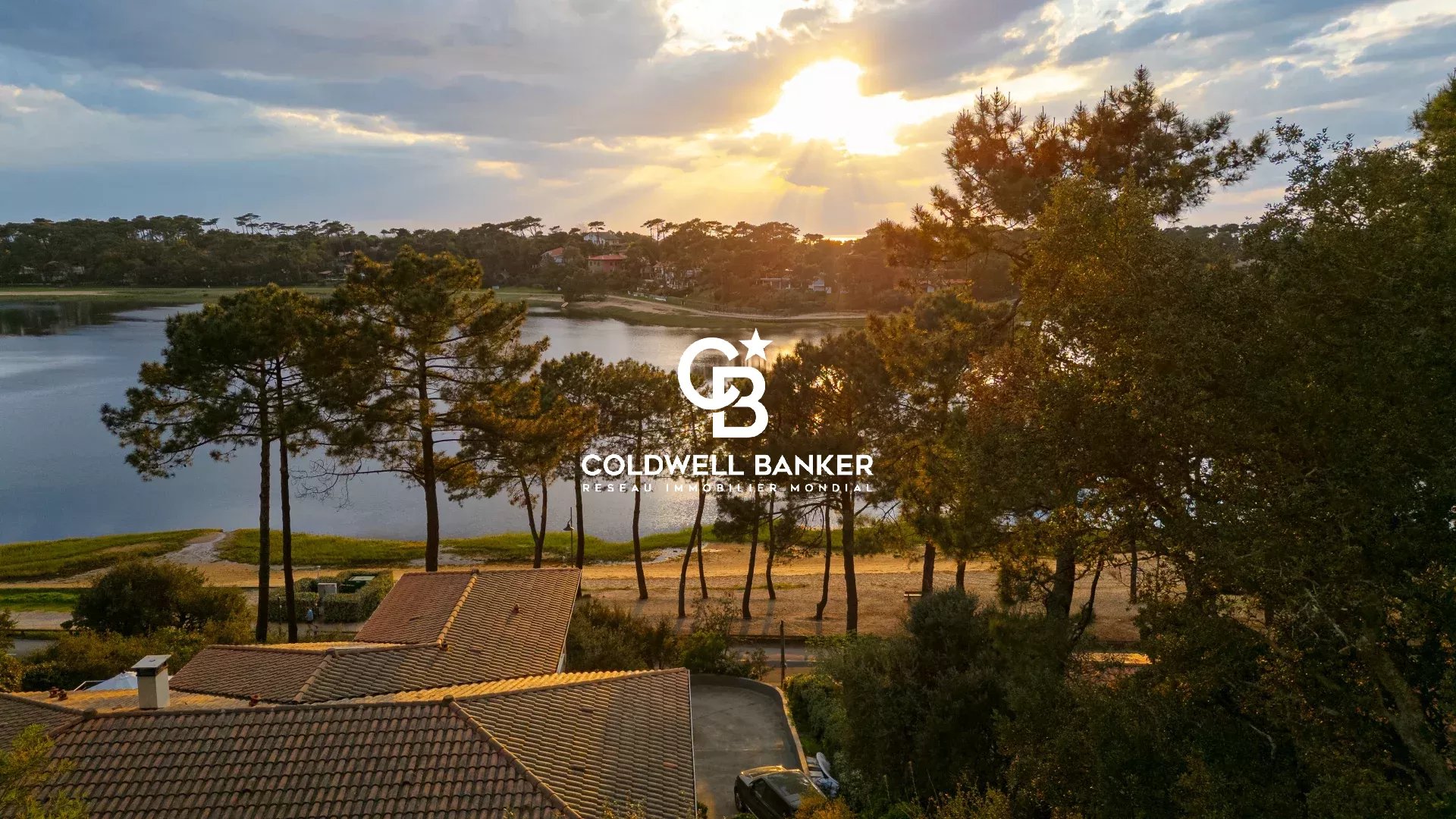 Agence immobilière de Coldwell Banker Surfin Realty