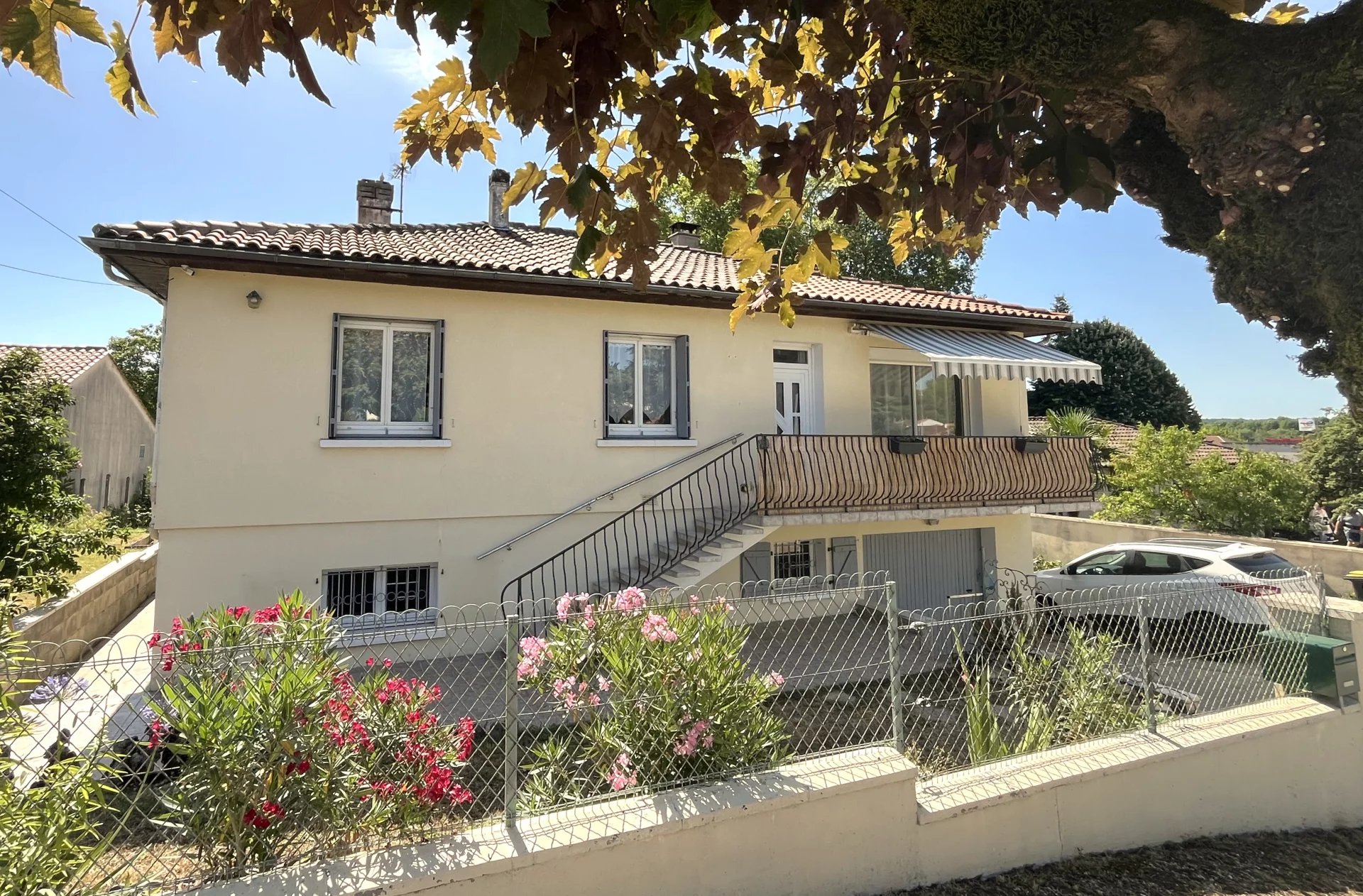 Agence immobilière de SARL CÔTÉ SUD CHARENTE