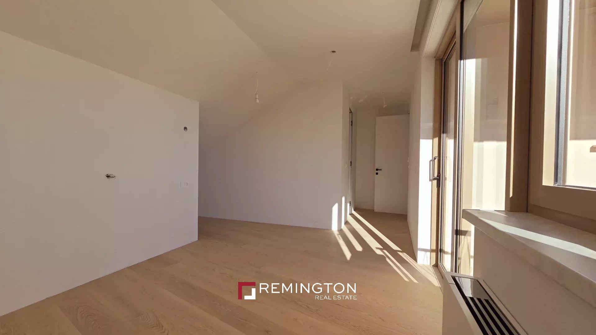 3 Bedroom Apartment/Flat's Image 3
