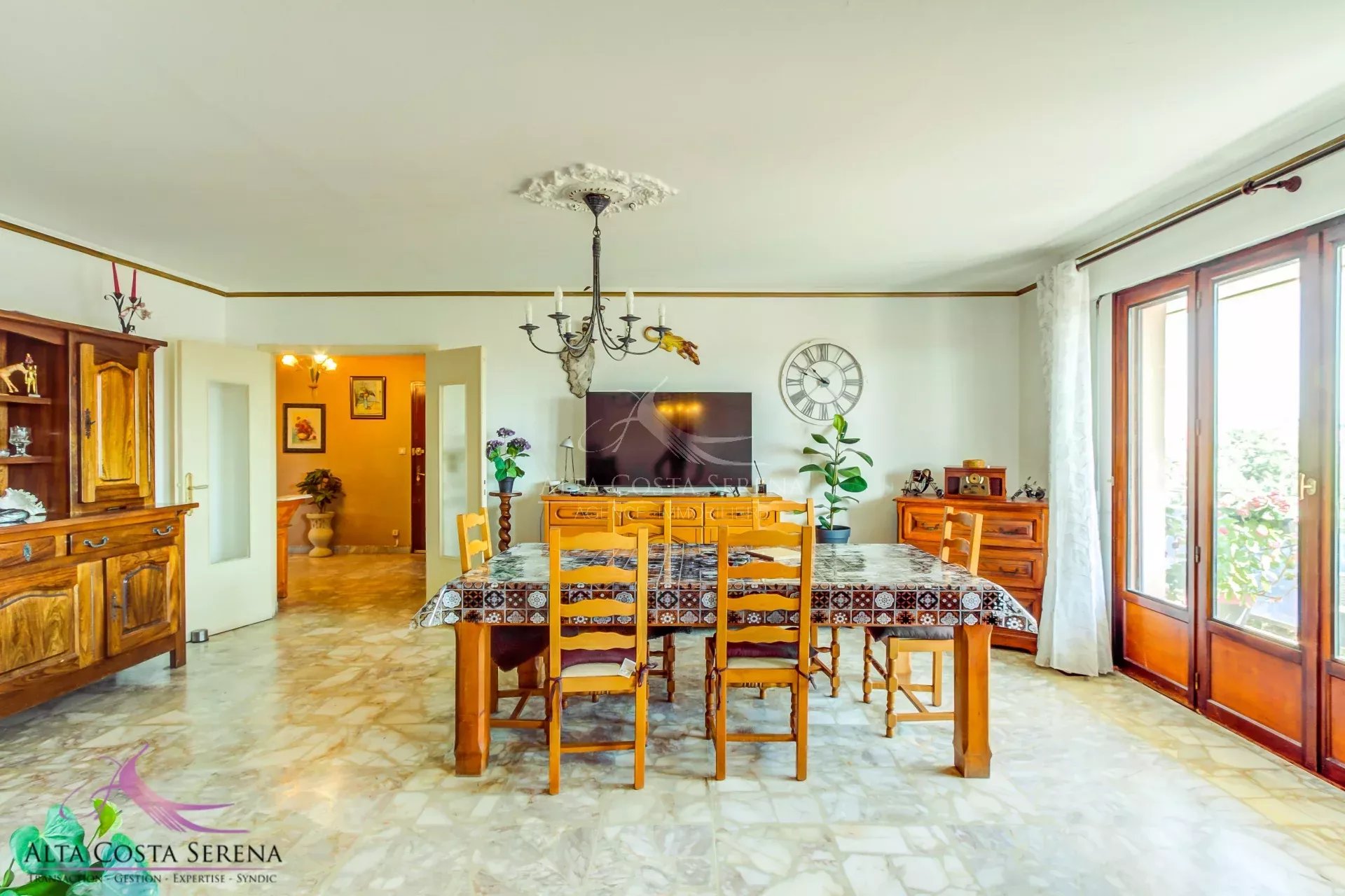 Agence immobilière de 