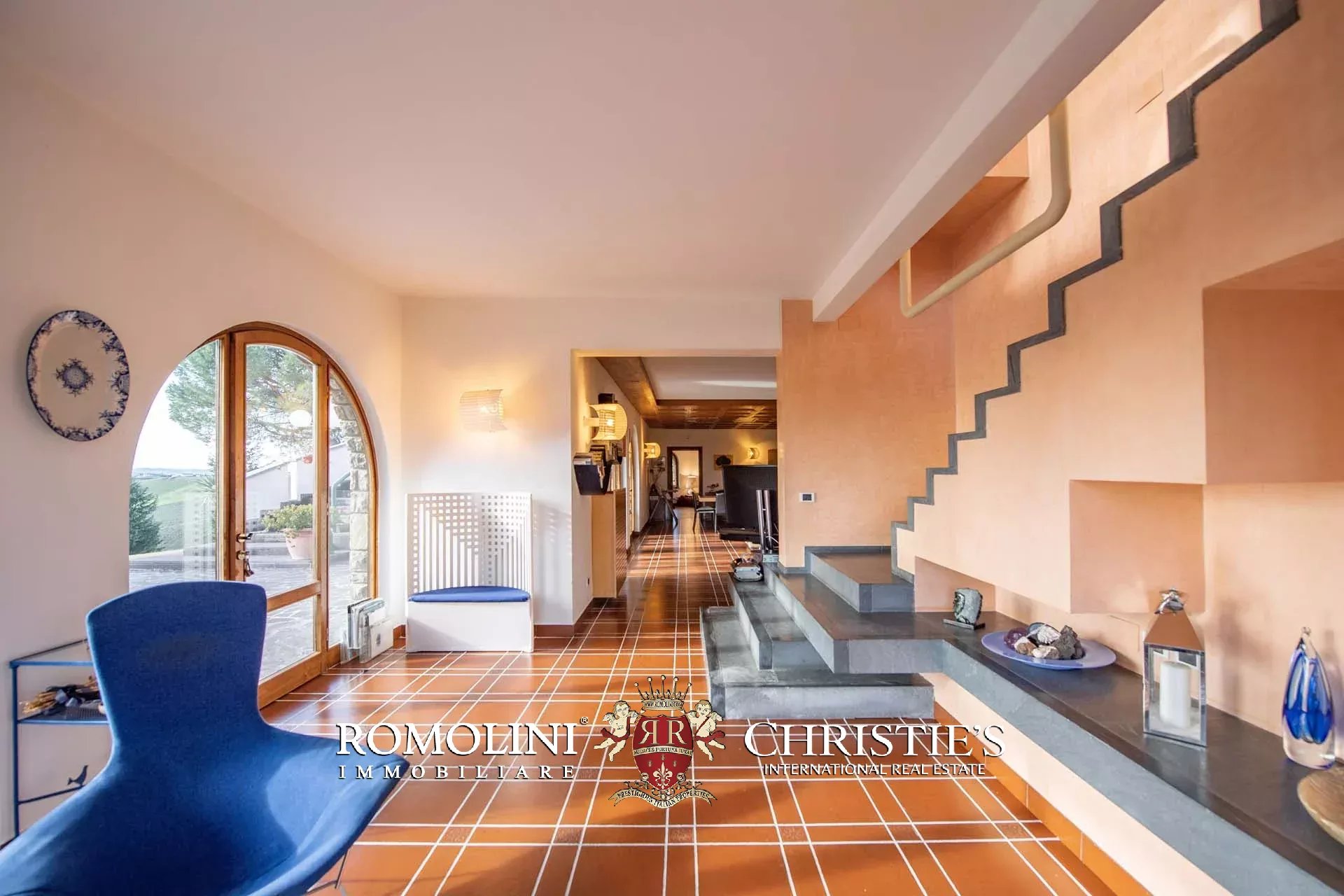 5 Bedroom Villa/Townhouse's Image 43