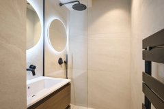 RENOVATED APARTMENT ON THE CROISETTE — photo 5 of 7