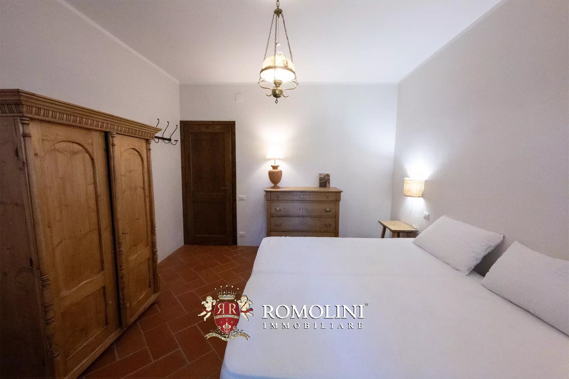 5 Bedroom Villa/Townhouse's Image 38