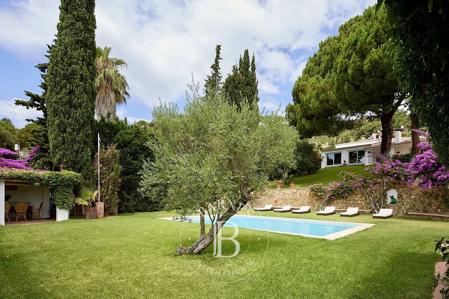 Villa récemment rénovée avec vue imprenable sur la mer et maison d'hôtes indépendante à Calonge, Costa Brava - picture 5