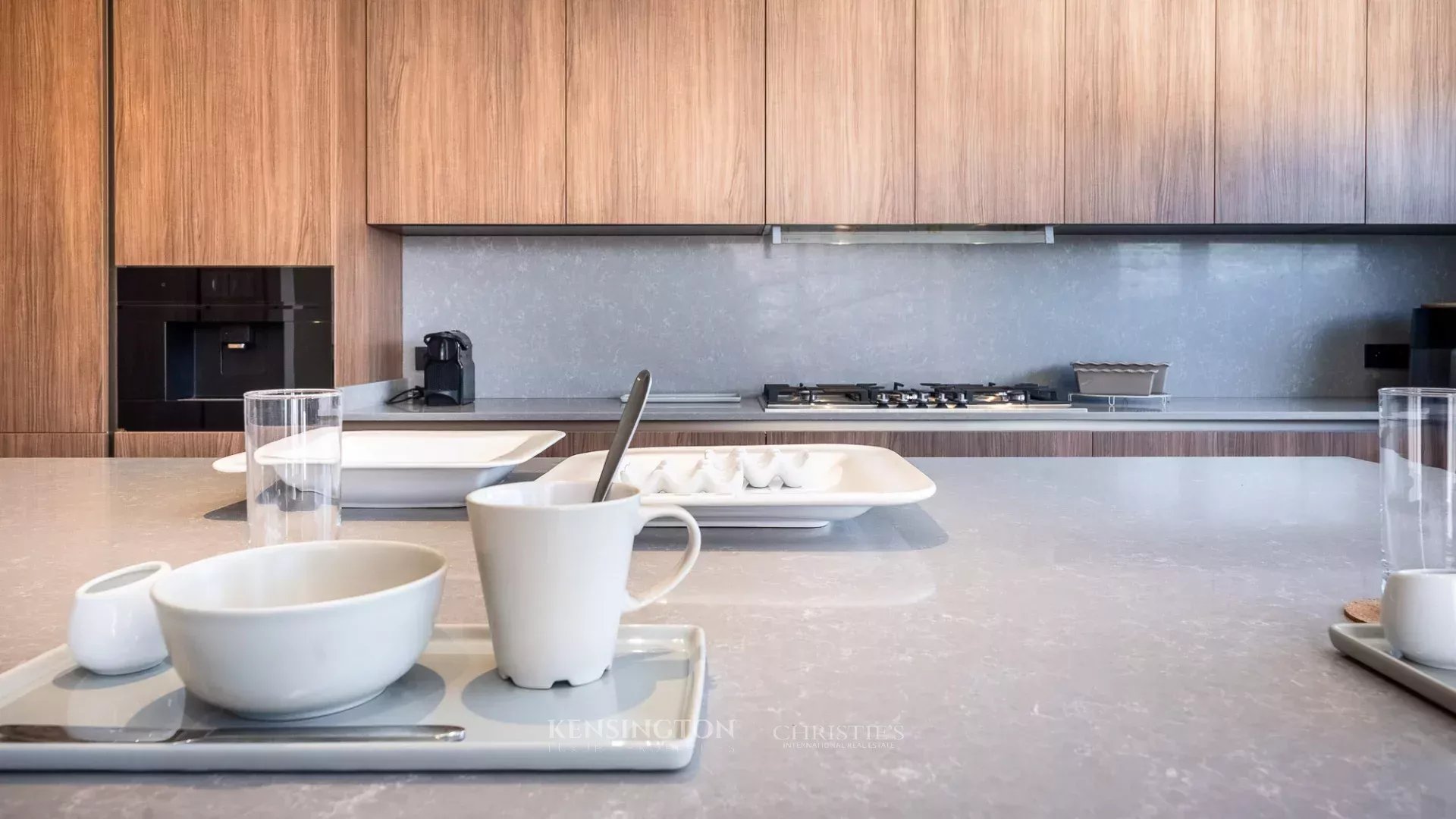 4 Bedroom Villa/Townhouse's Image 20