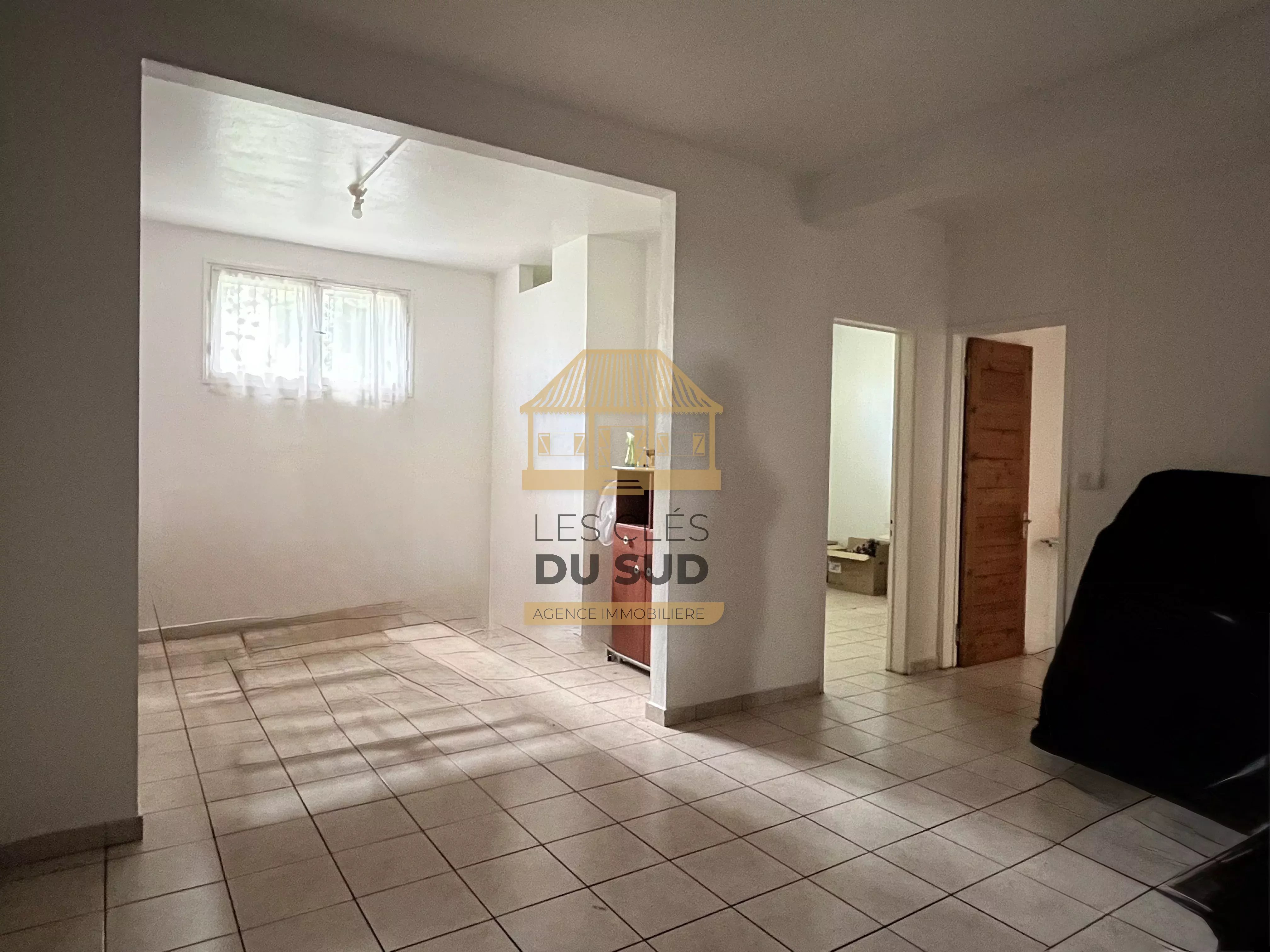 Maison T4/5 de plain pied à vendre sur la Rivière Saint Louis 97421