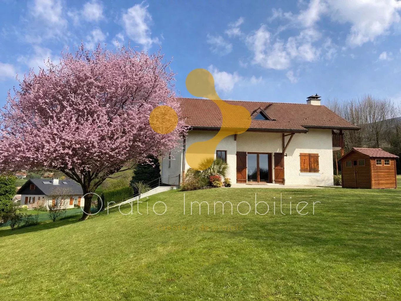 Agence immobilière de 