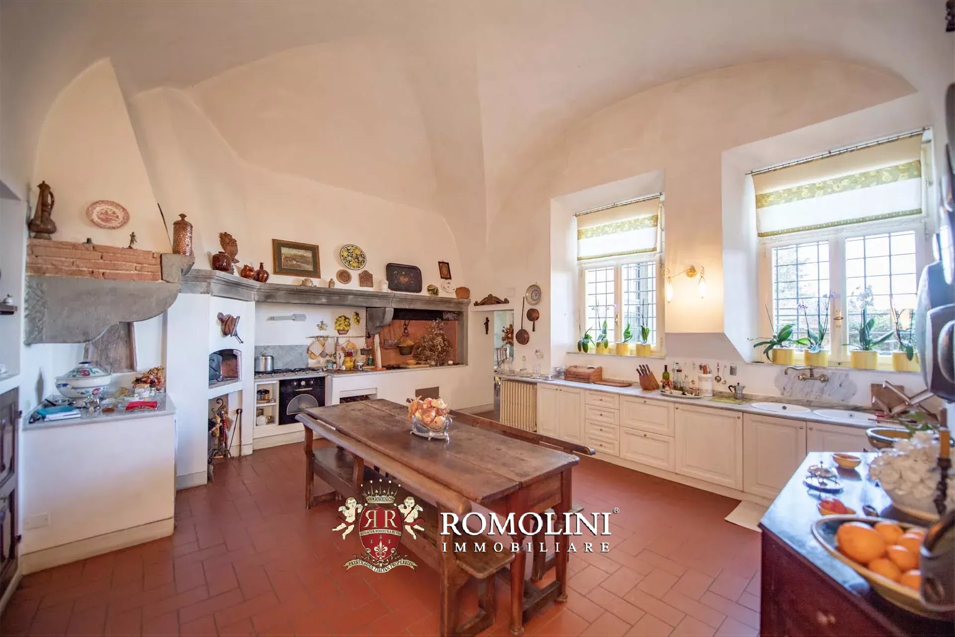 12 Bedroom Villa/Townhouse's Image 37