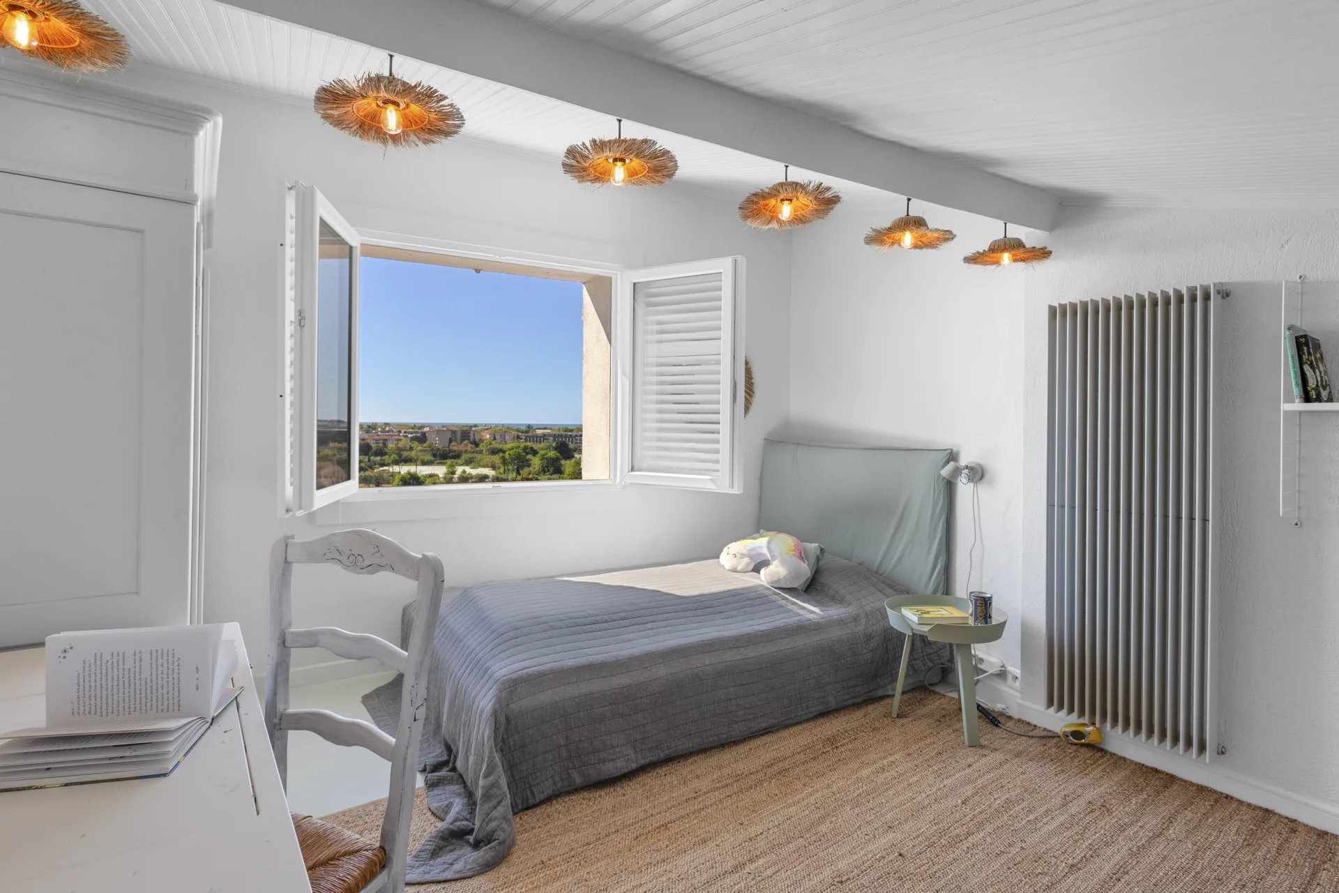 Renovated townhouse - Fréjus