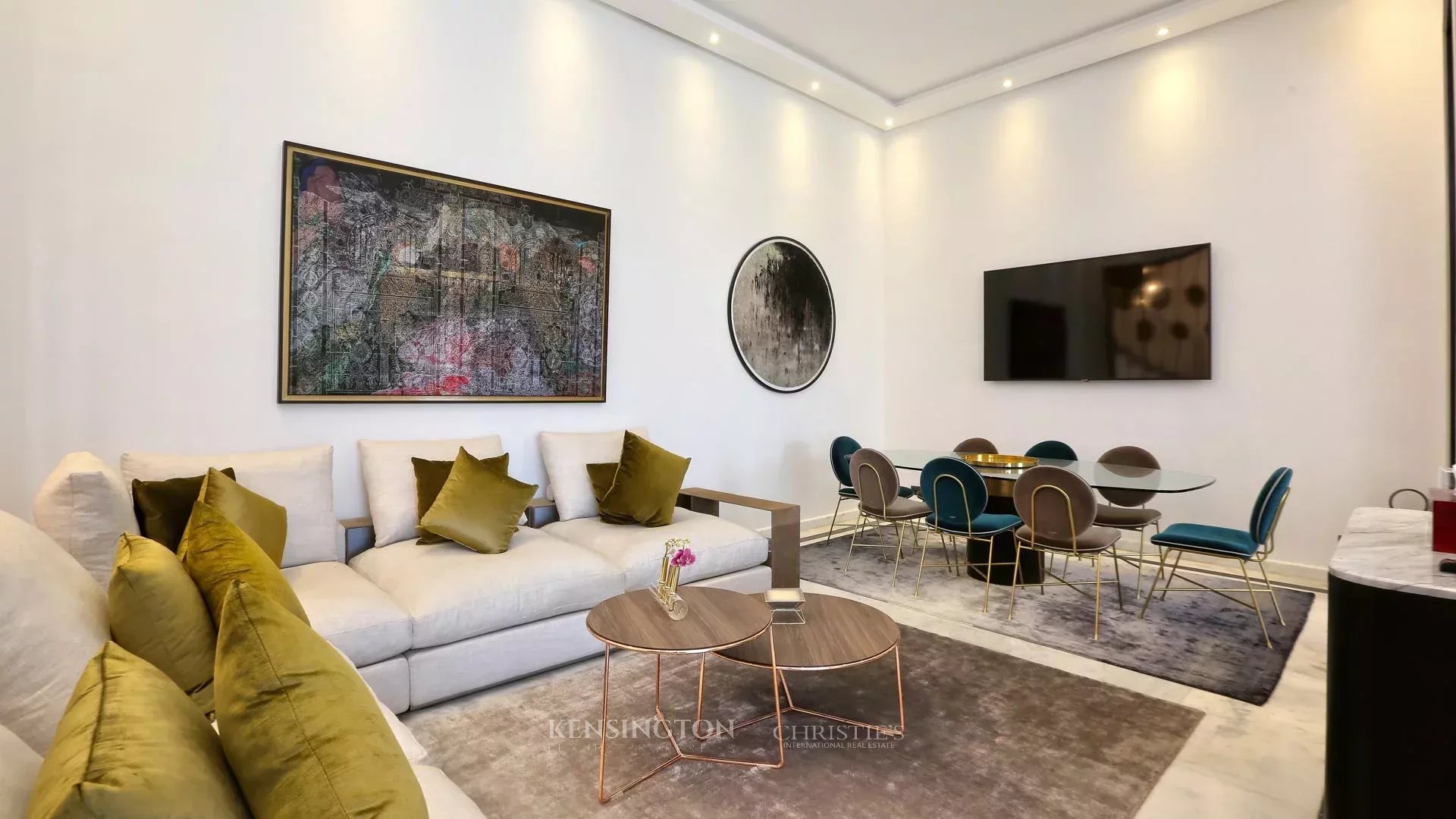 4 Bedroom Villa/Townhouse's Image 8