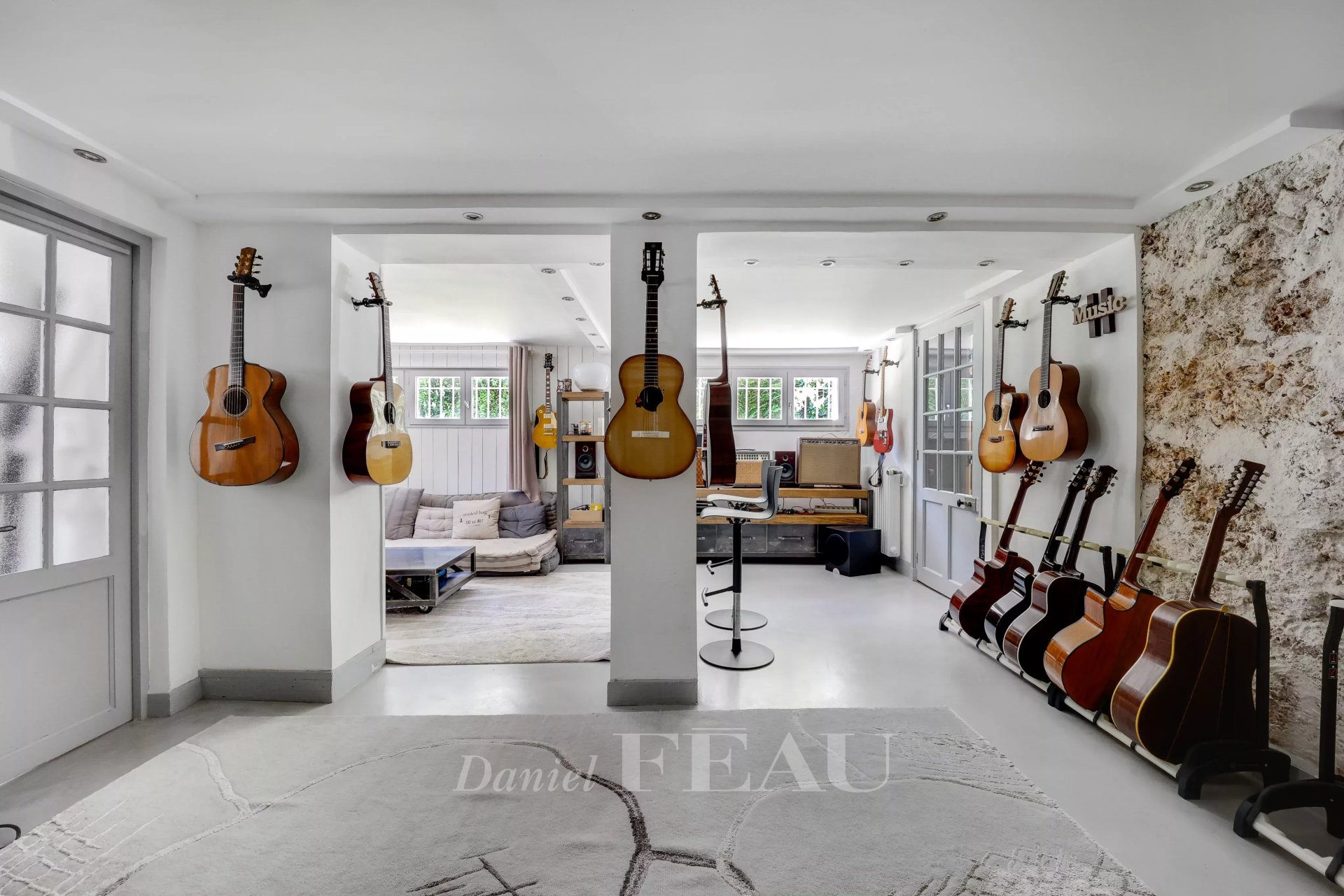 4 Bedroom Villa/Townhouse's Image 13