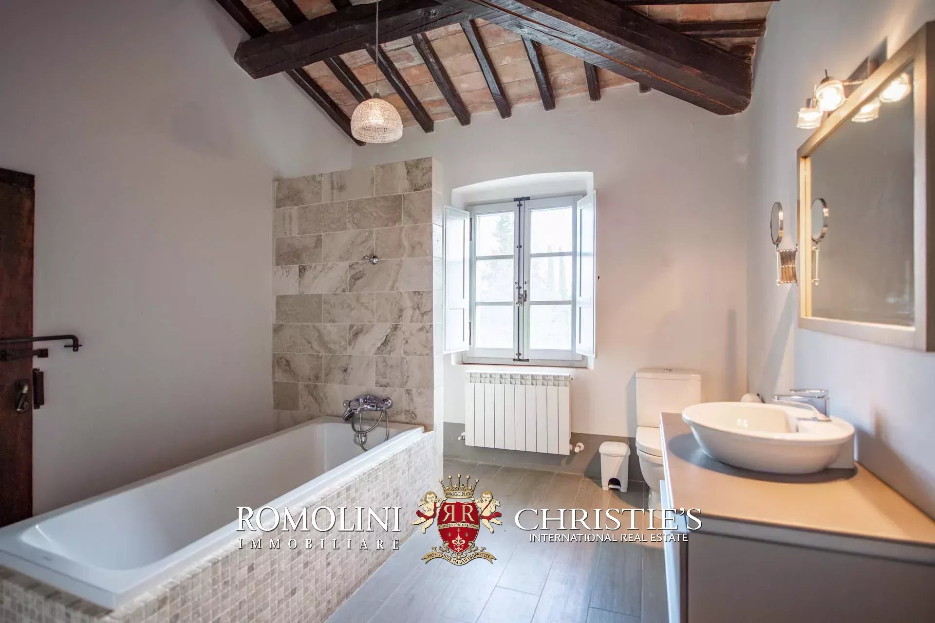 25 Bedroom Villa/Townhouse's Image 38
