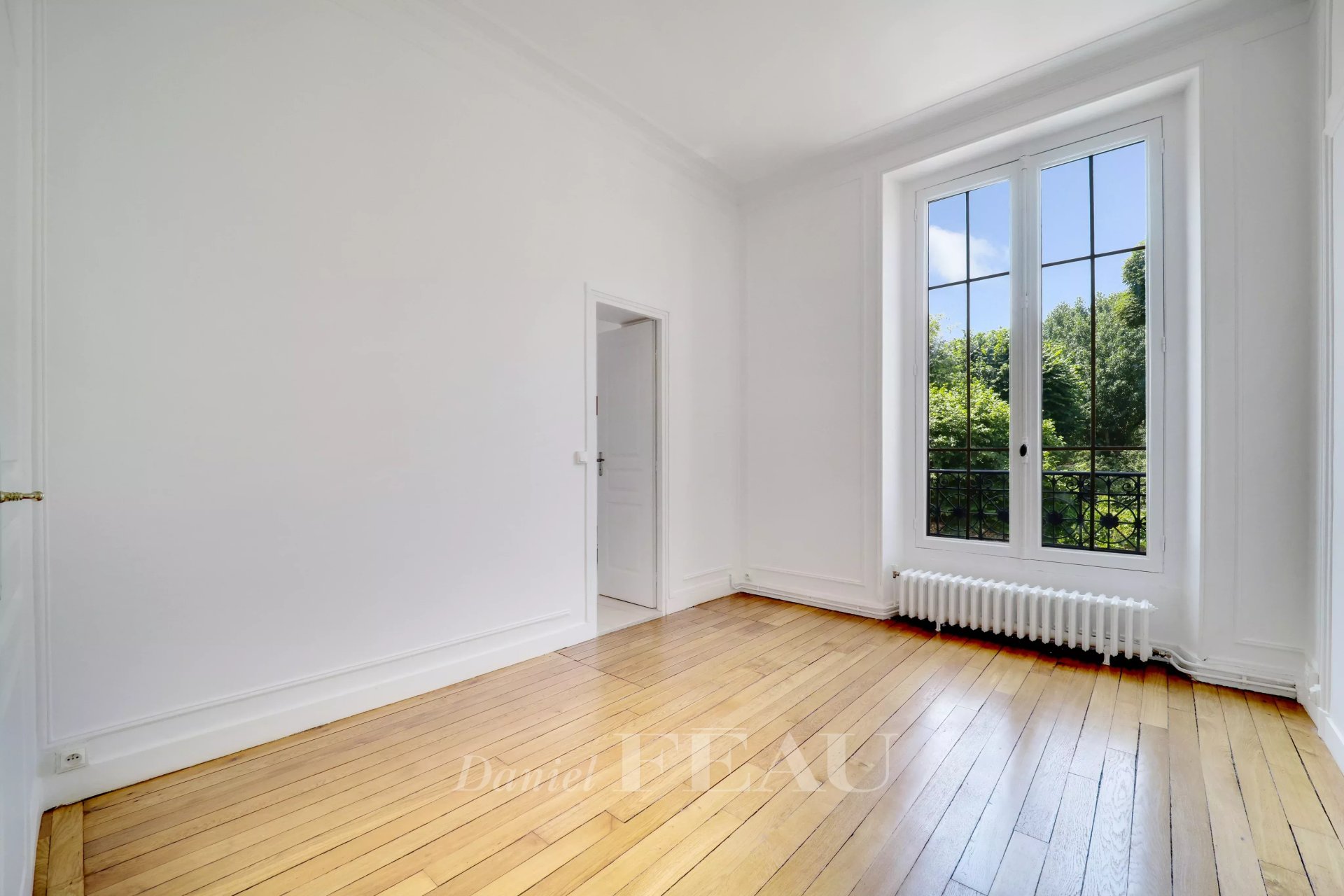 2 Bedroom Apartment/Flat's Image 3