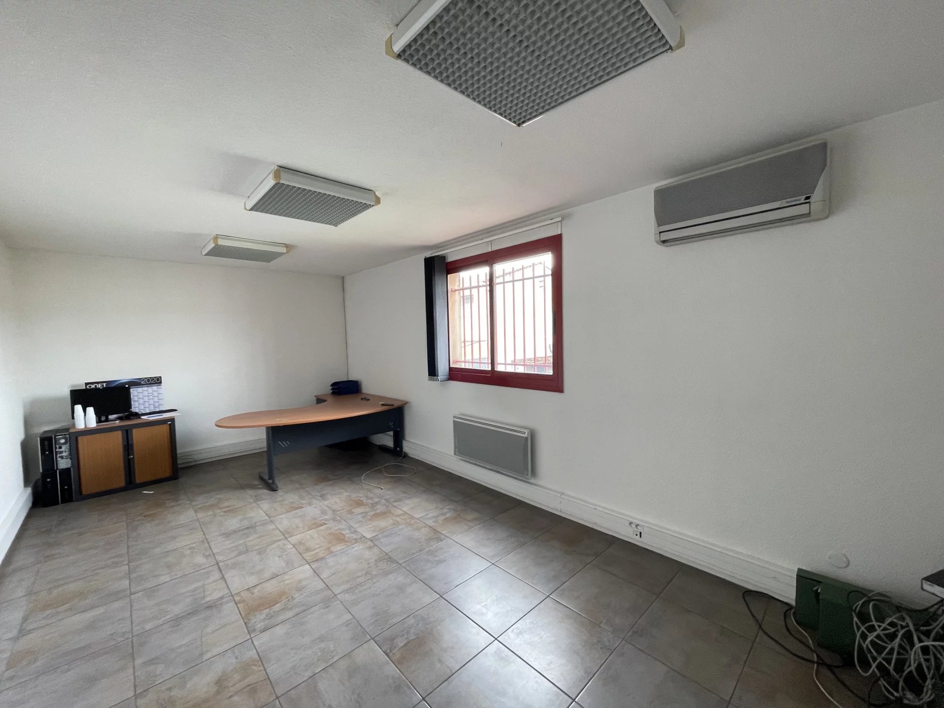 Location Local commercial Alès