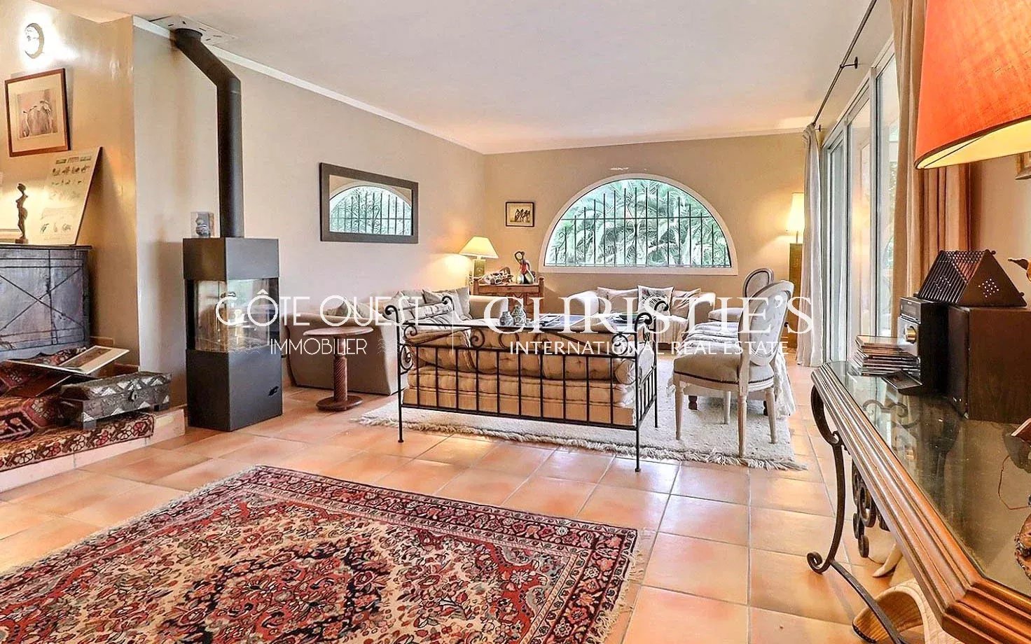 5 Bedroom Villa/Townhouse's Image 10