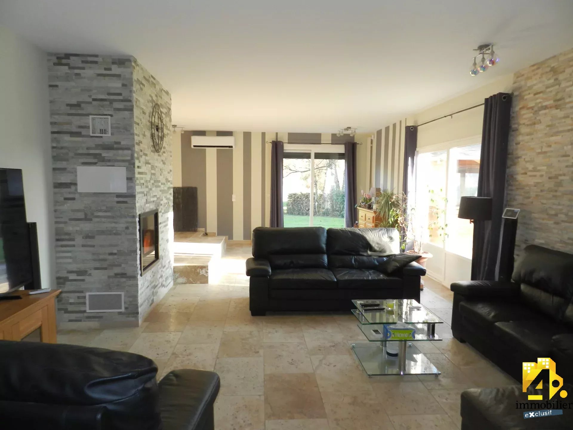 Agence immobilière de 