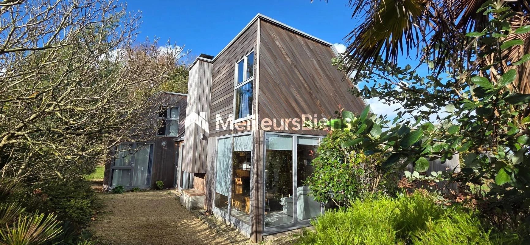 Maison d'architecte - proche commerces et plages