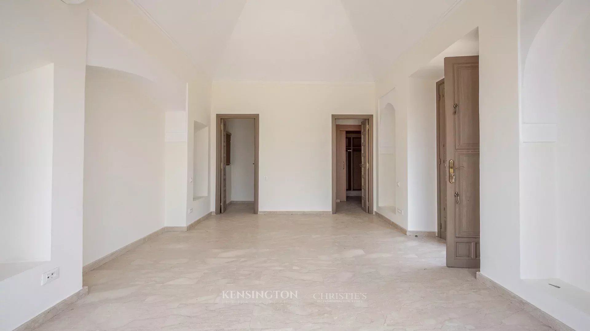 3 Bedroom Villa/Townhouse's Image 7