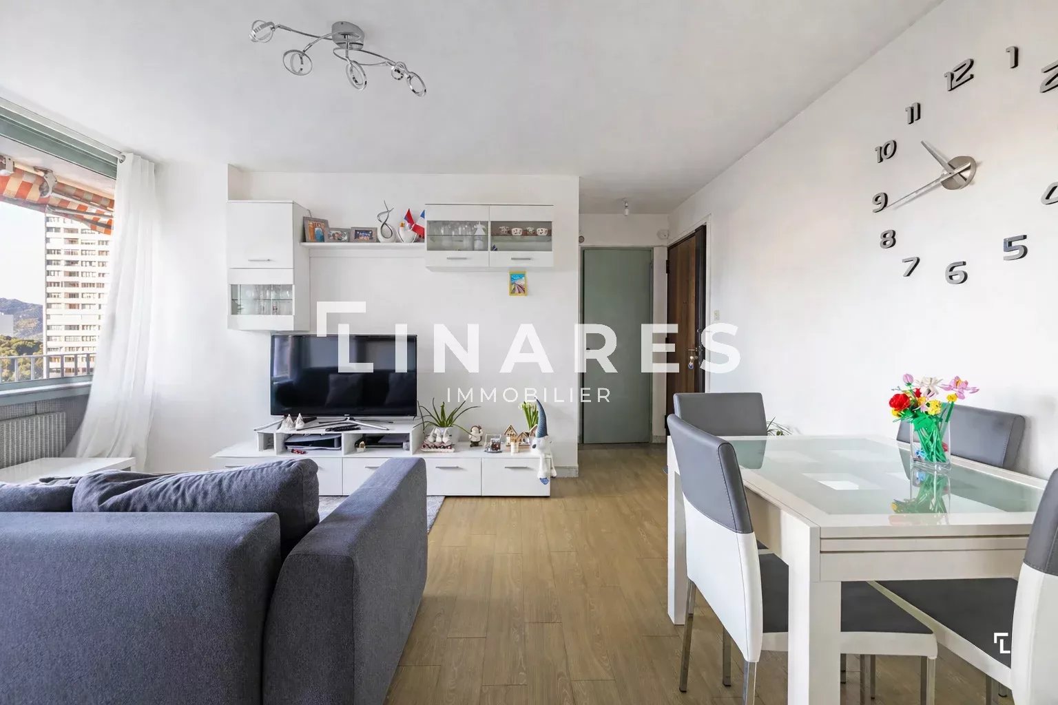 ROUVIERE INVEST - Appartement T2 de 39m² vendu loué - Balcon - Cave - Cellier - La Rouvière - 13009