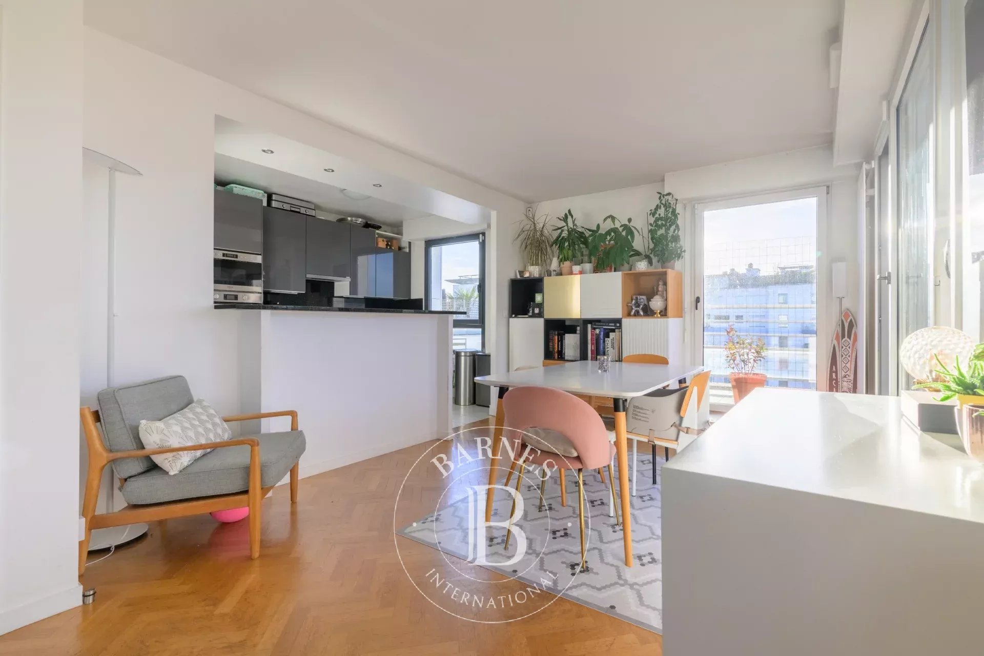 Daire Levallois-Perret - picture 10