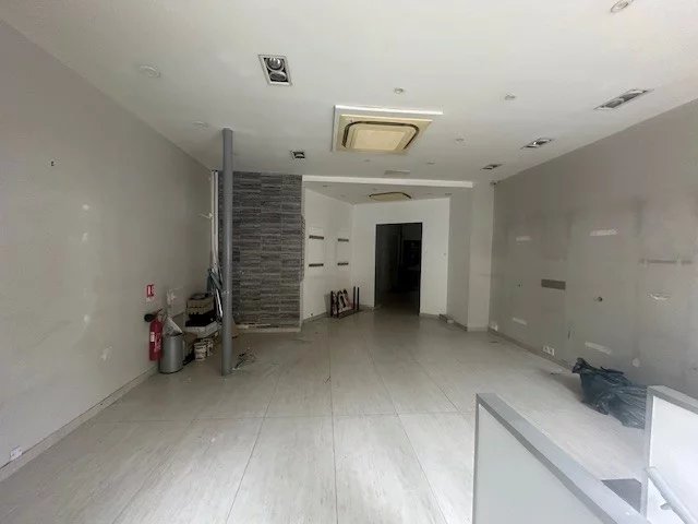 Location Local commercial Paris 17ème