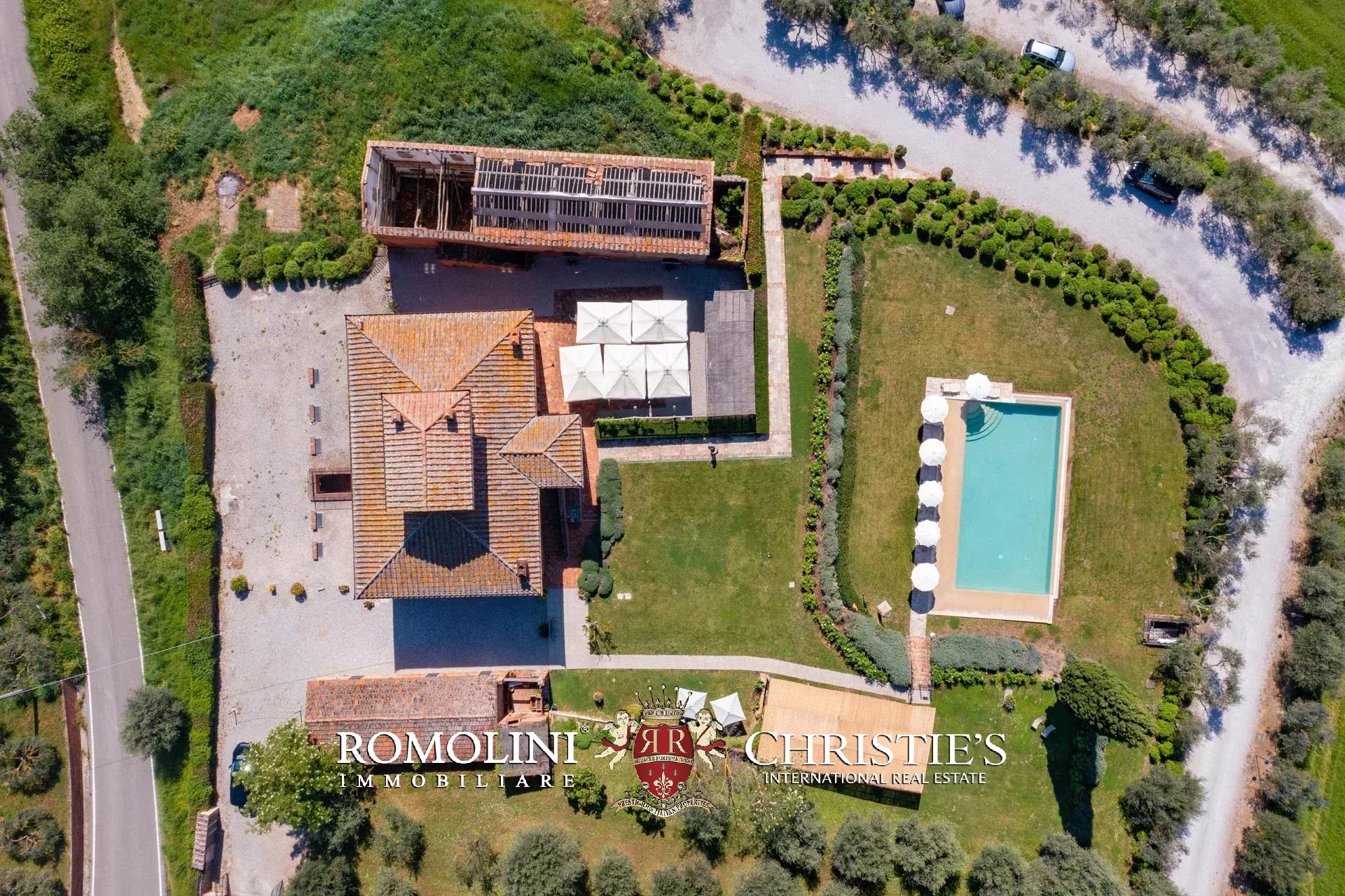 14 Bedroom Villa/Townhouse's Image 42