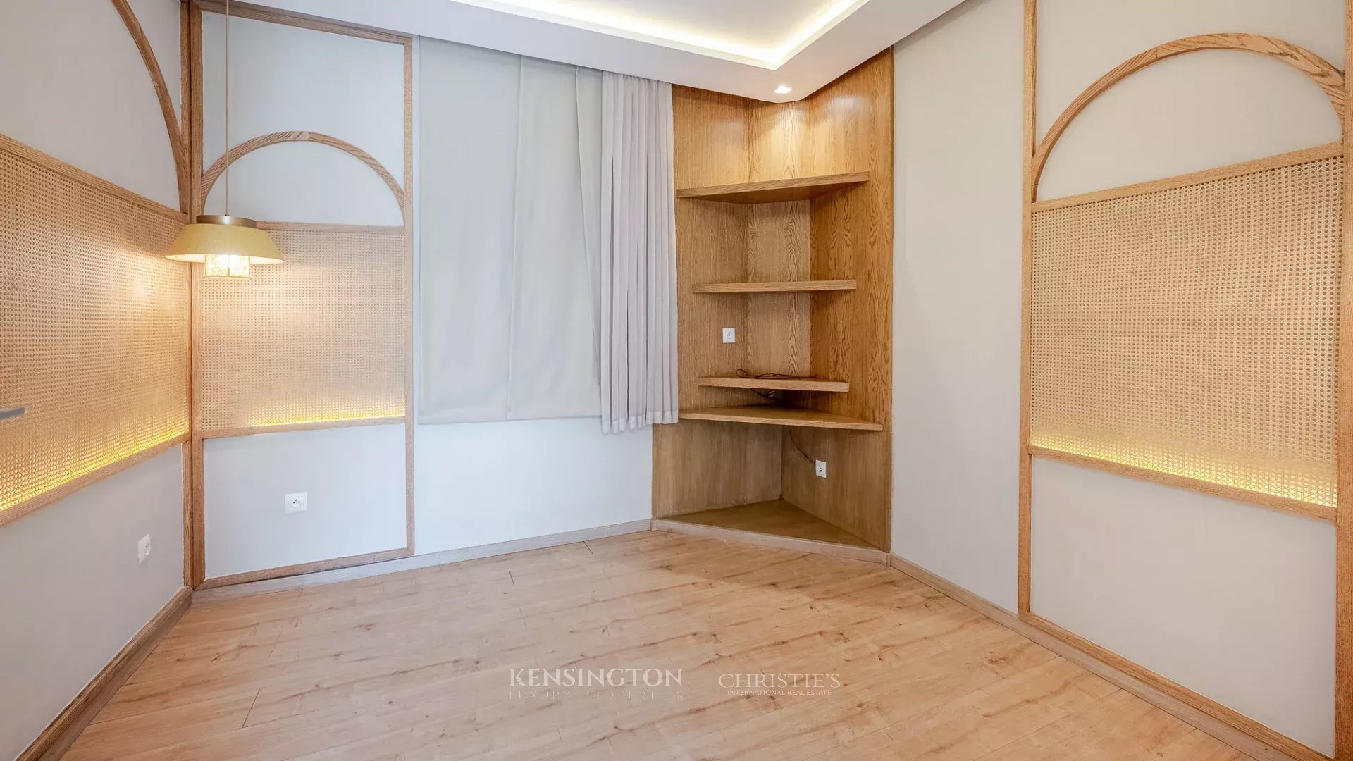 4 Bedroom Villa/Townhouse's Image 18