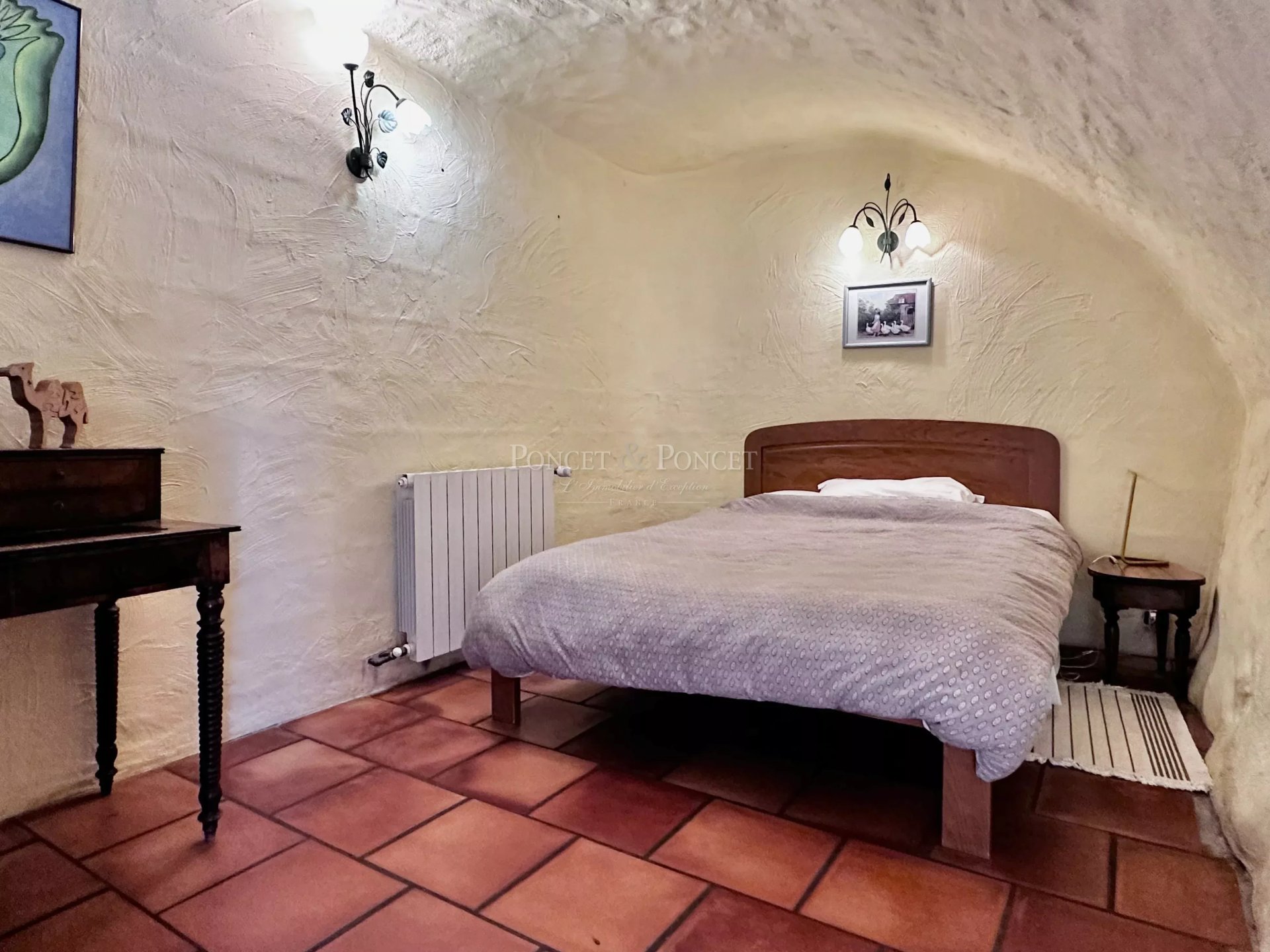 20 Bedroom Villa/Townhouse's Image 19