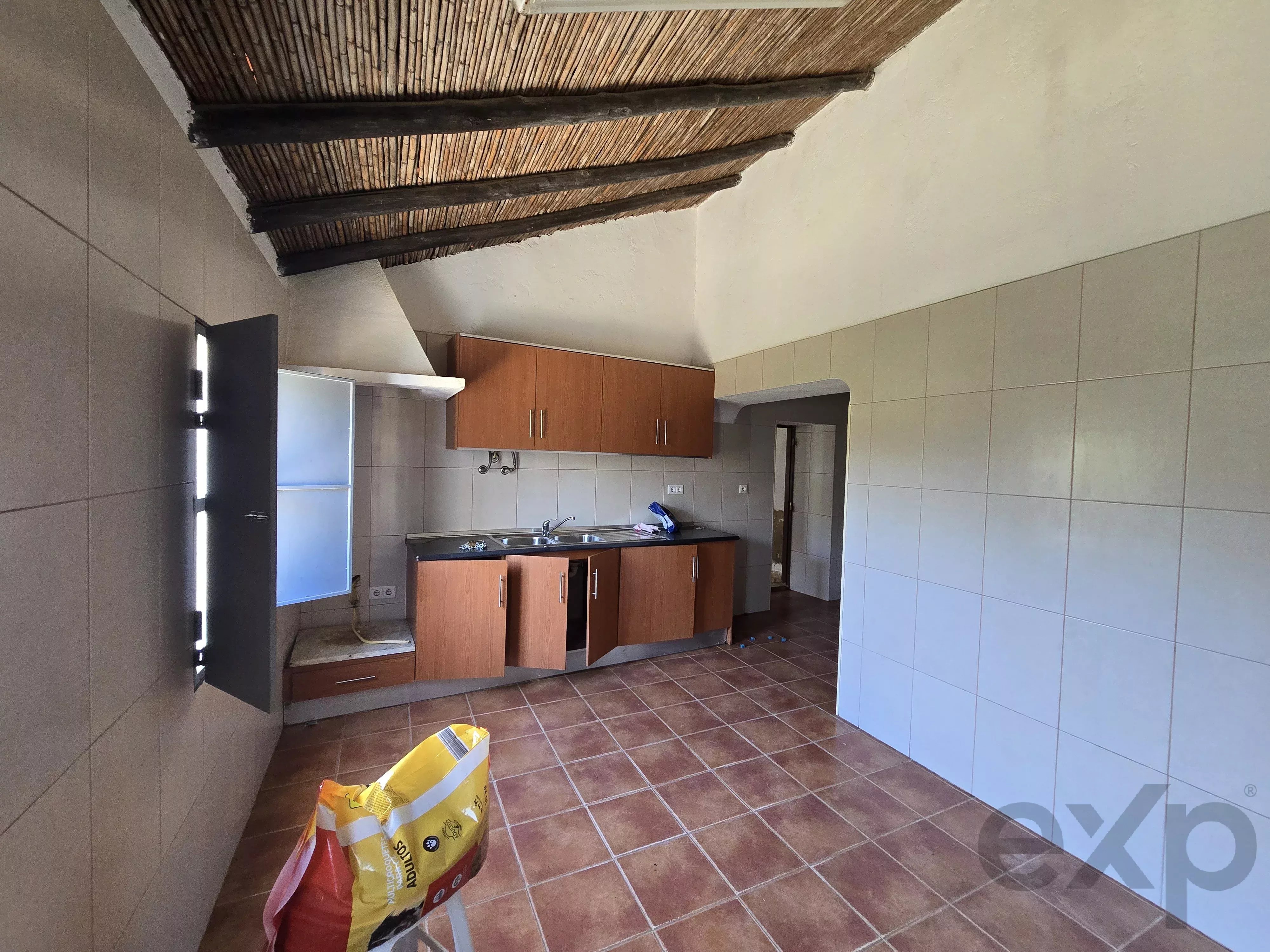 6 room Farmhouse with 1.5 hectares of land and sea view 86949039 image 29