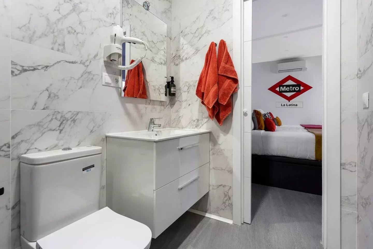 Madrid – Centro – Exclusive Renovated Apartment - picture 12