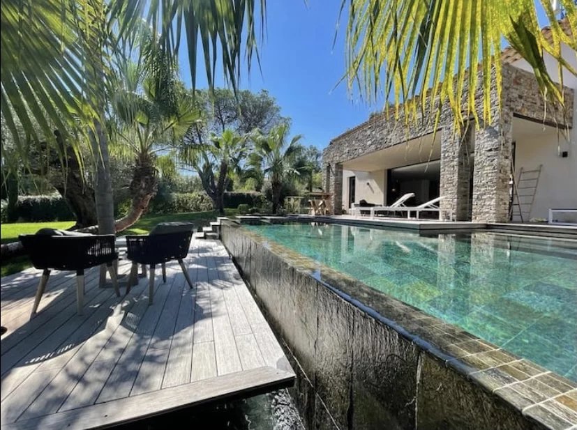 Saint Tropez - Balinese-style villa in the heart of the village