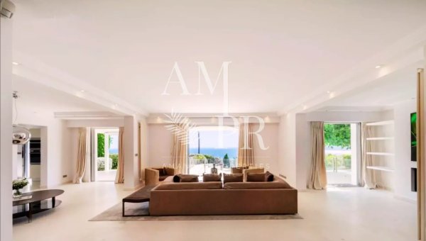 Luxury Villa Cannes: Panoramic Sea View Family Estate in Californie — photo 7