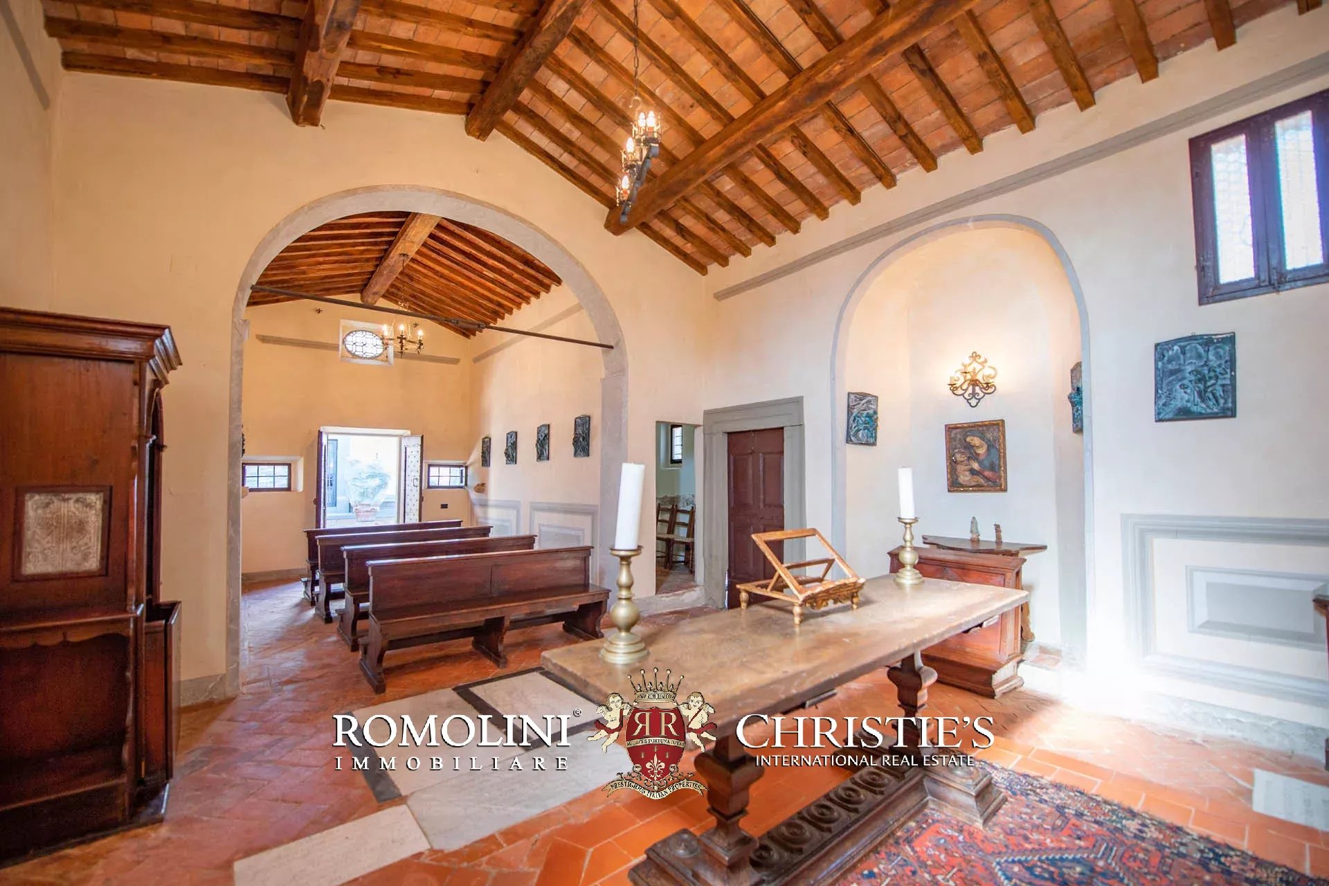 9 Bedroom Chateau's Image 27