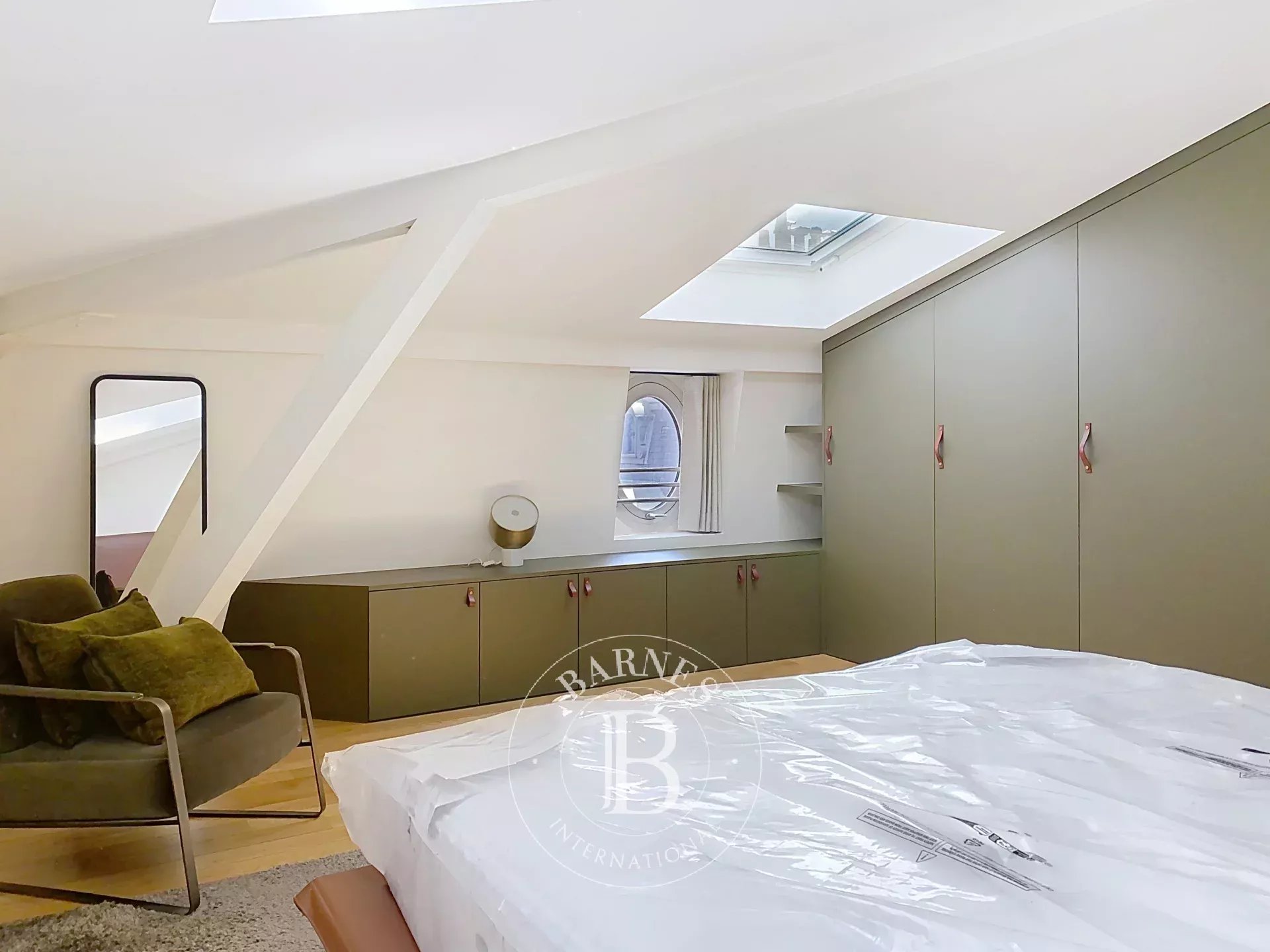 Daire Paris 9ème - picture 8