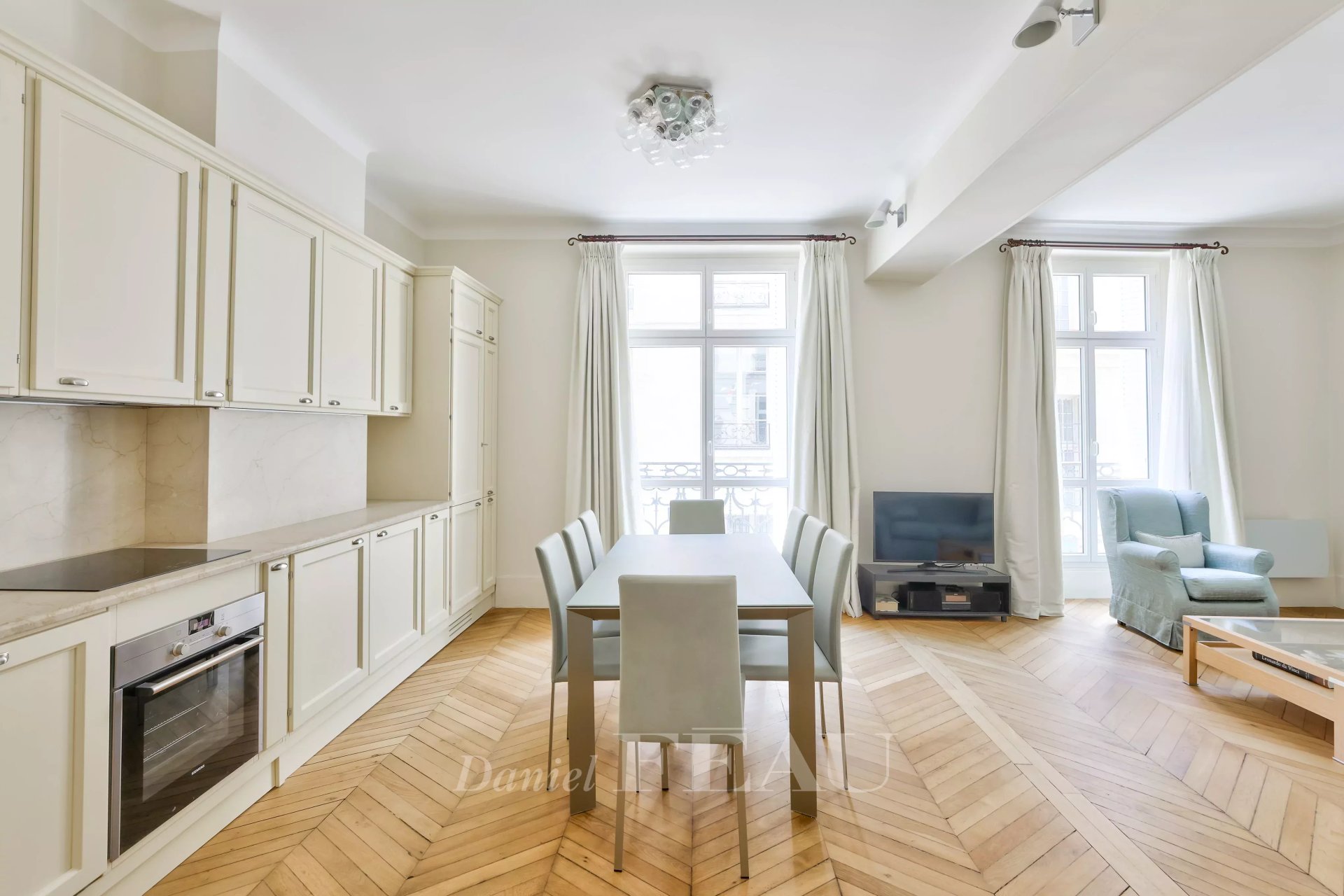 2 Bedroom Apartment/Flat's Image 4