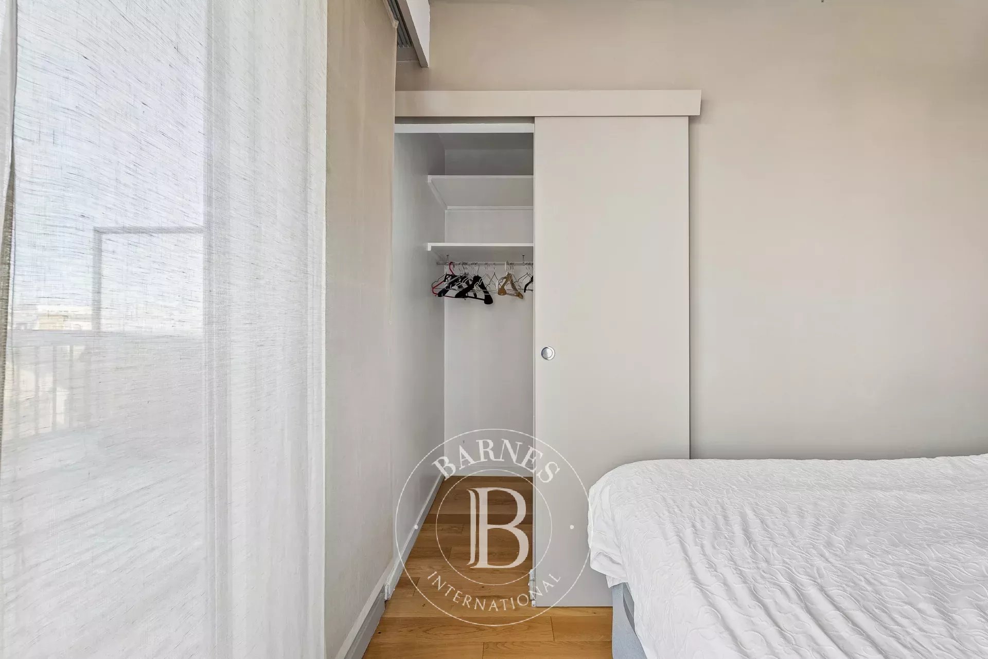 Paris  - Appartement 2 Pi&egrave;ces, 1 Chambre - picture 8