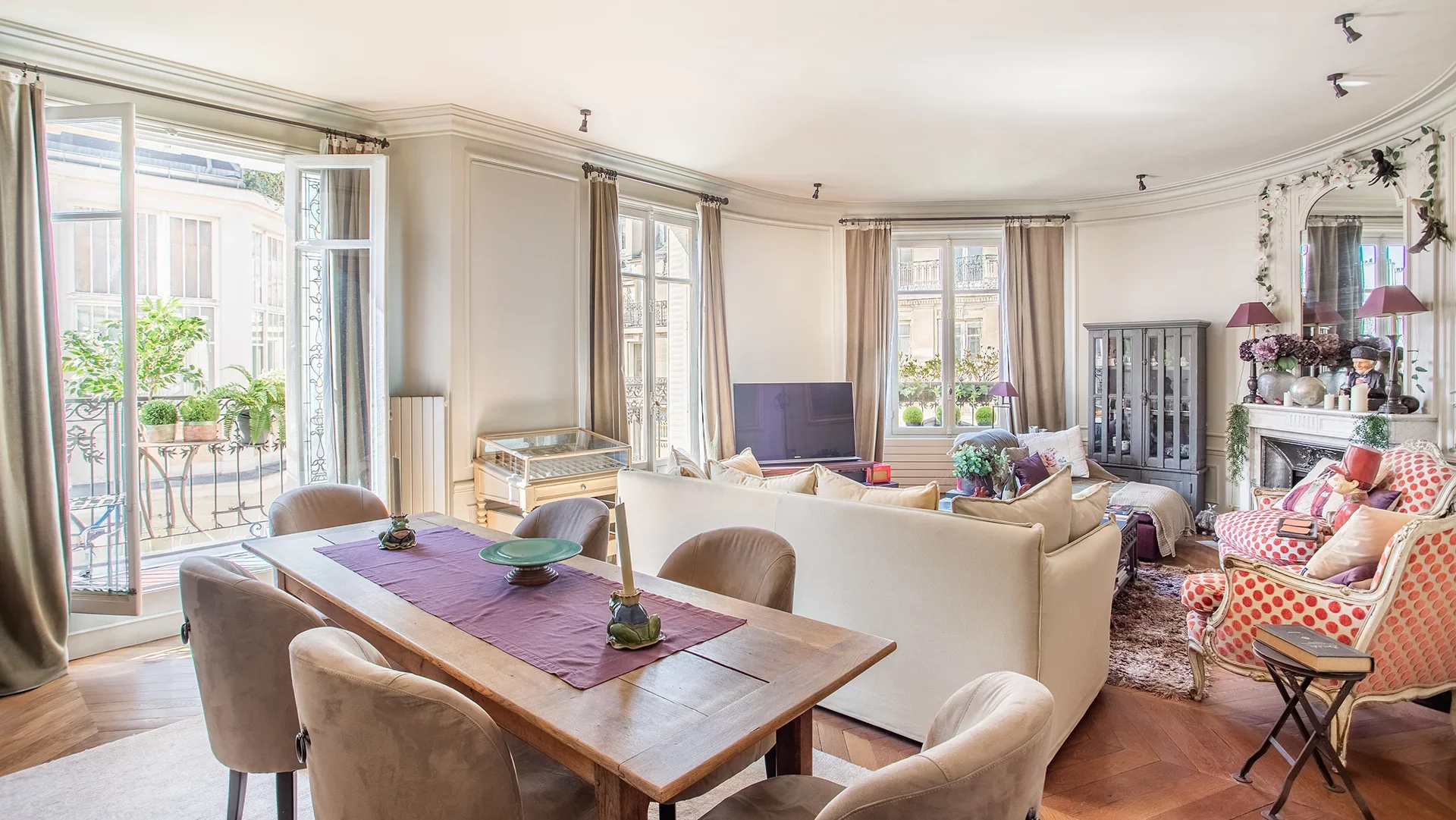 Paris 17e - SERGENT HOFF