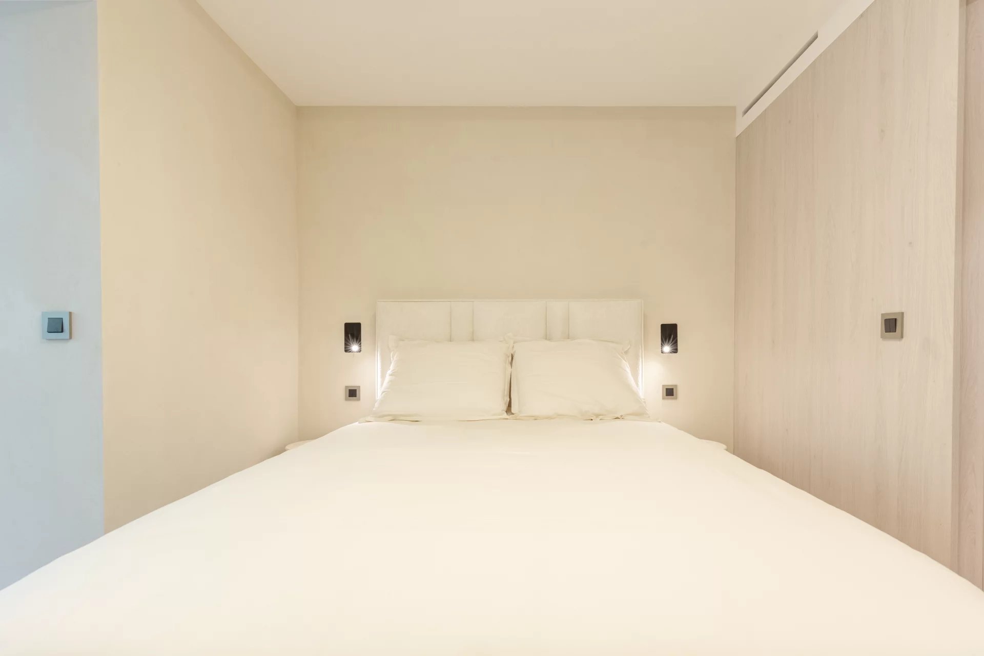  Image of Apartment - 3 Bedrooms - 3 Bathrooms for Sale in Alpes-Maritimes-Cannes-France, Image 9