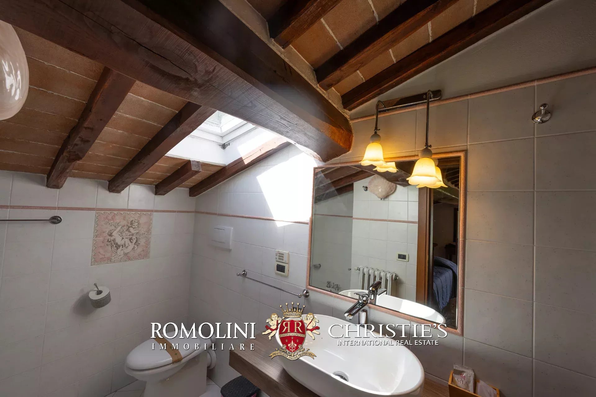 13 Bedroom Villa/Townhouse's Image 57