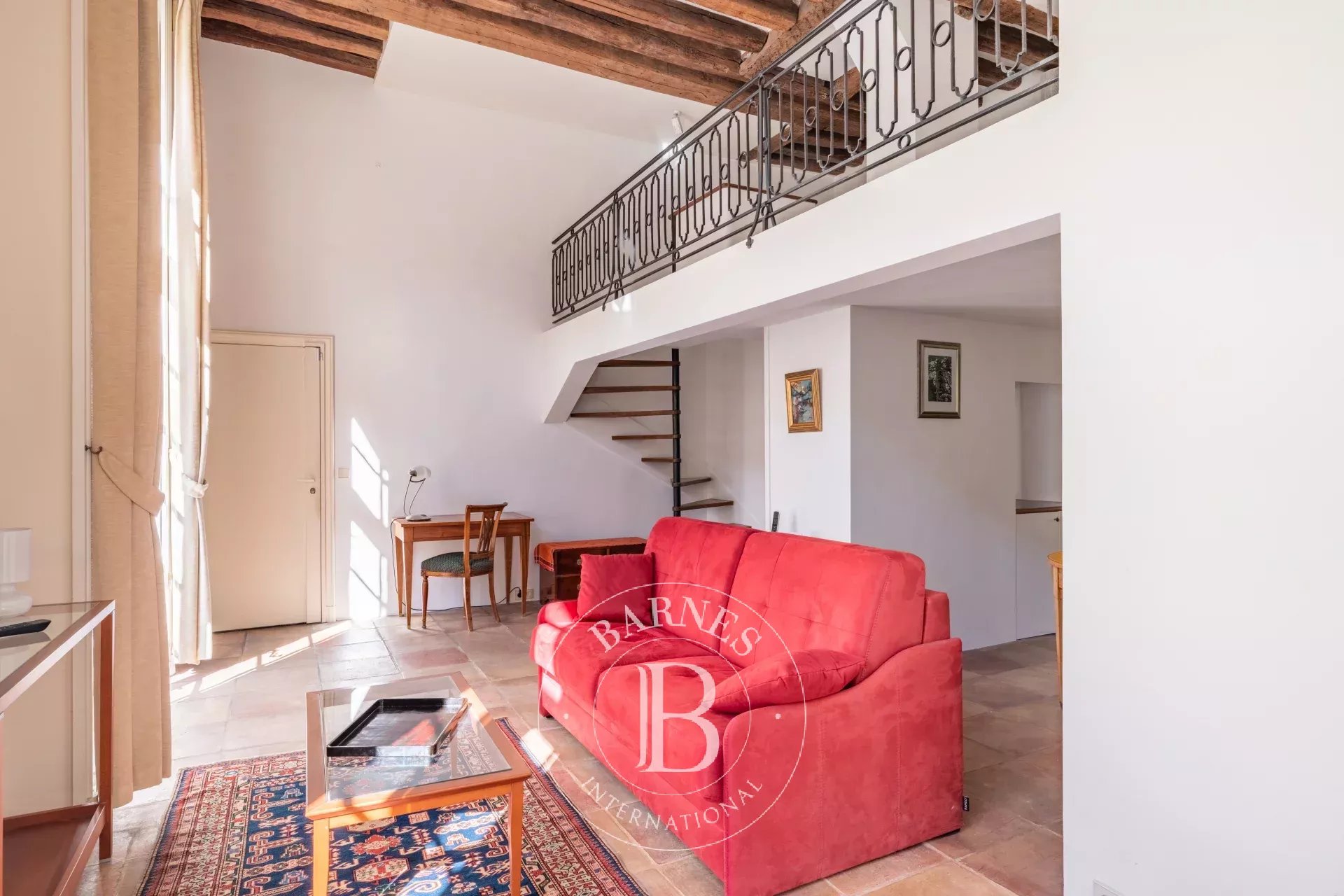 Daire Paris 4ème - picture 6