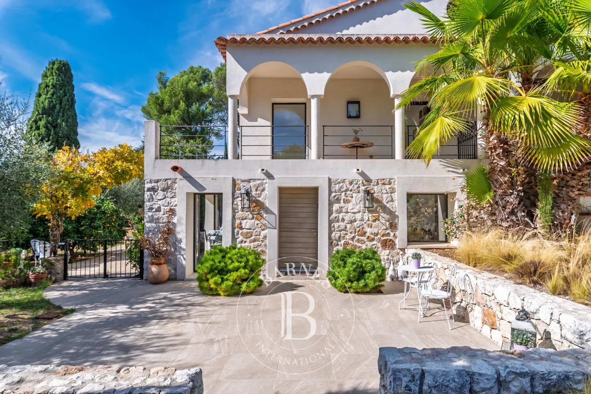 Villa Roquefort-les-Pins - picture 7