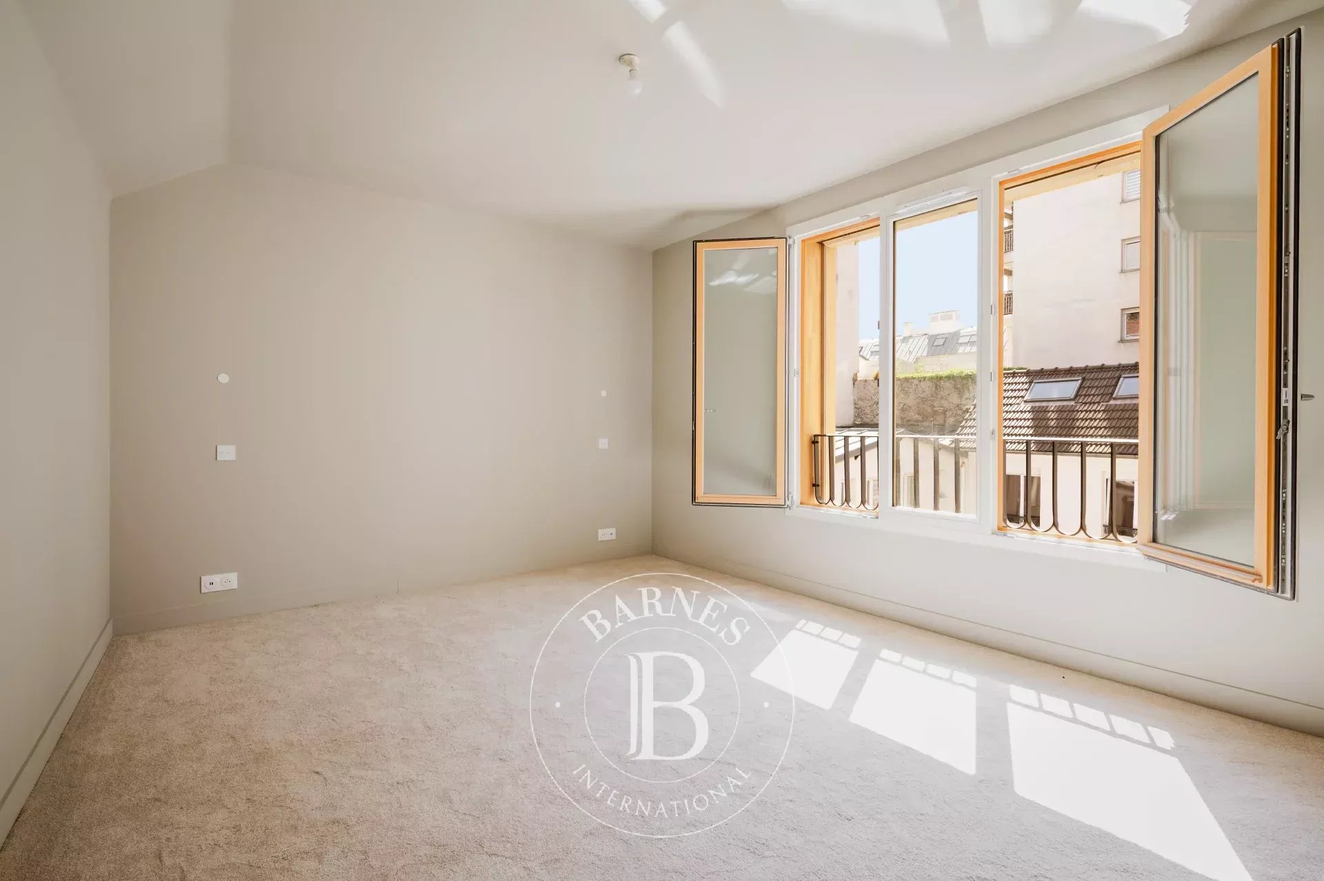Clichy  - Townhouse 3 Bedrooms - picture 13