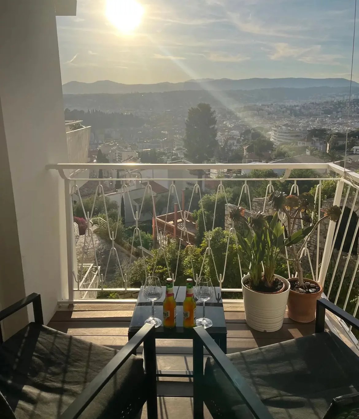 MONT BORON - Magnifique deux pièces de 44m² avec terrasse et balcon